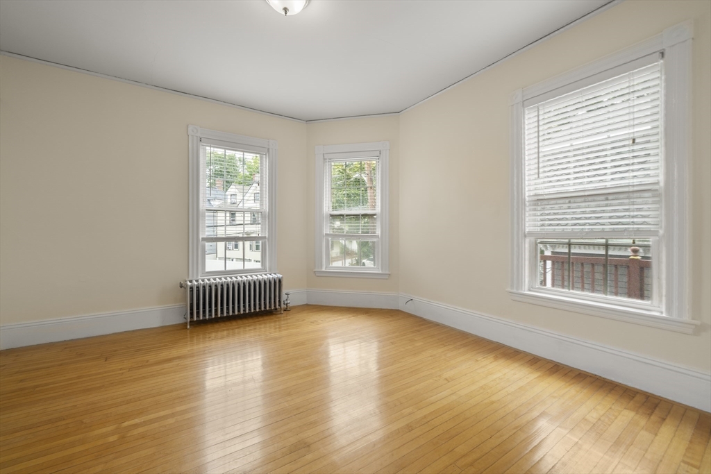 16-18 Kernwood St