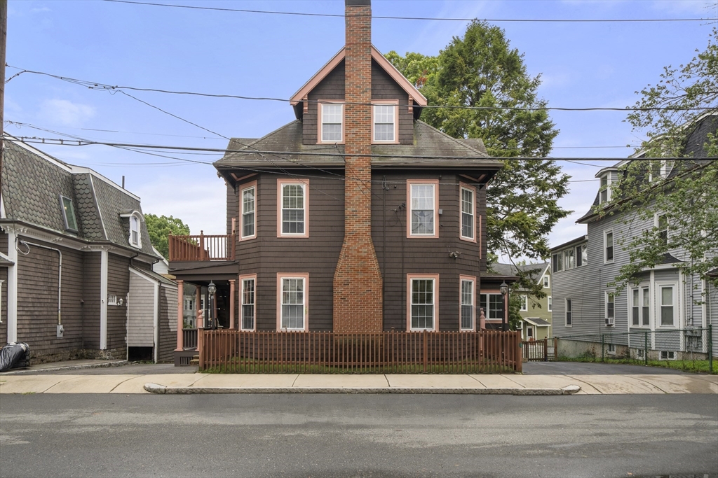 16-18 Kernwood St