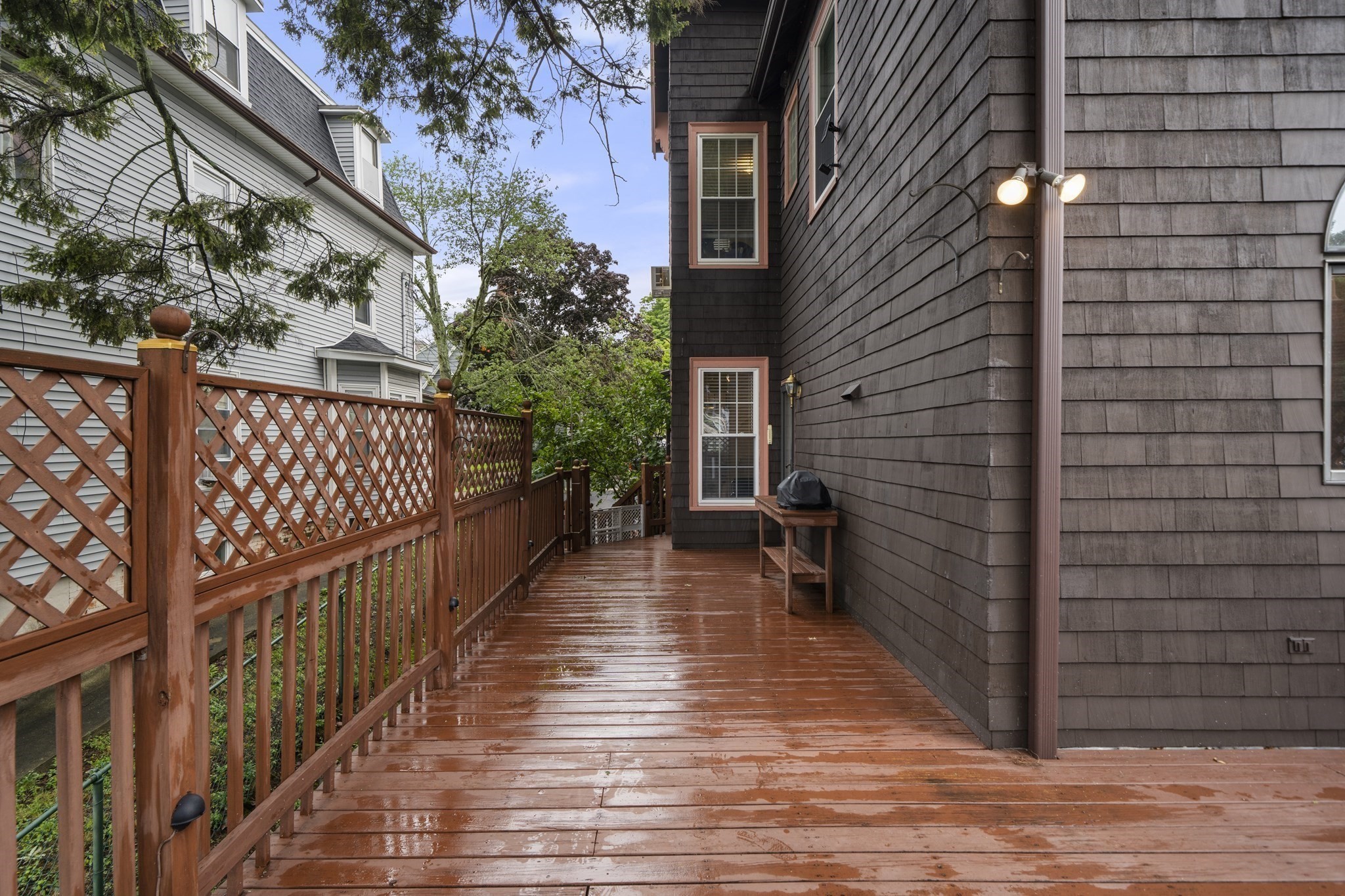 16-18 Kernwood St