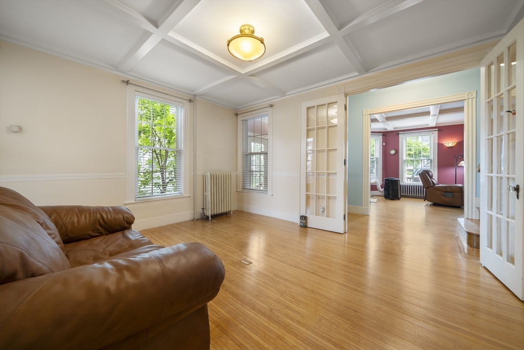 16-18 Kernwood St