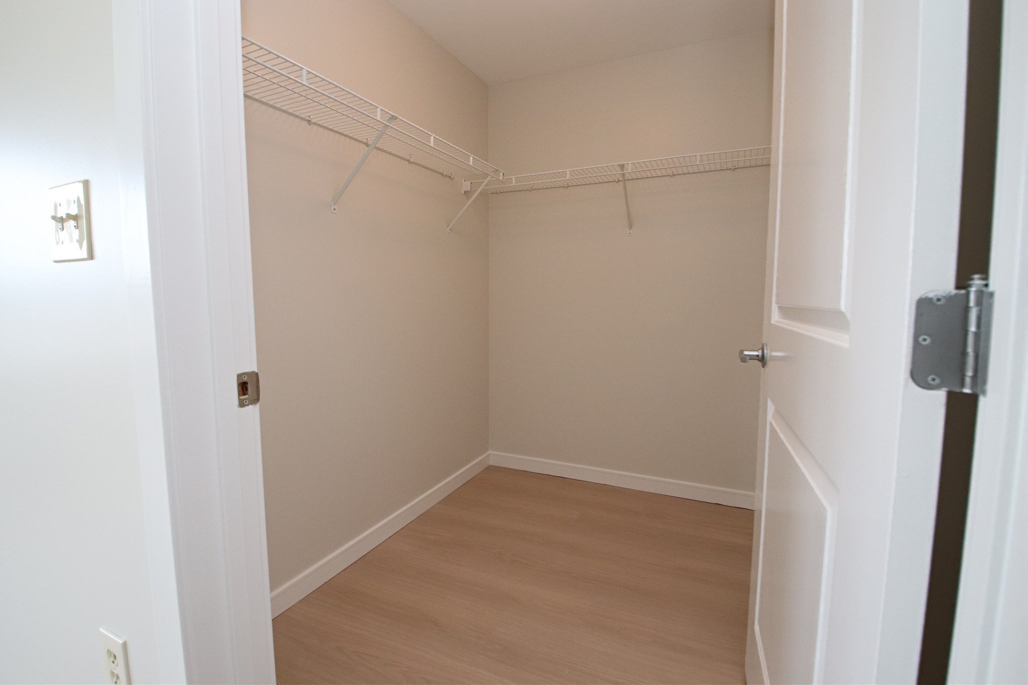 175 Cottage St # 702