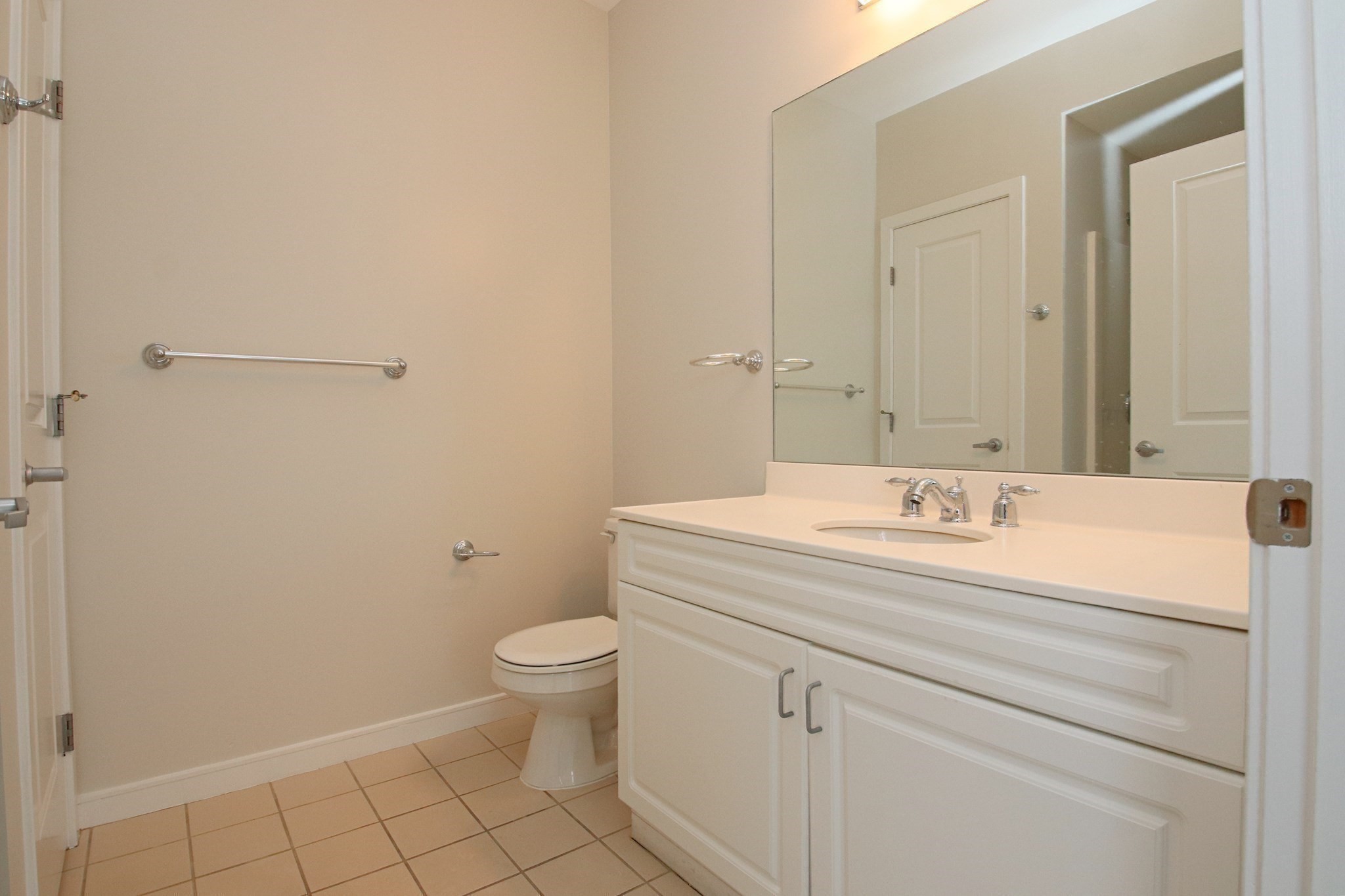 175 Cottage St # 702