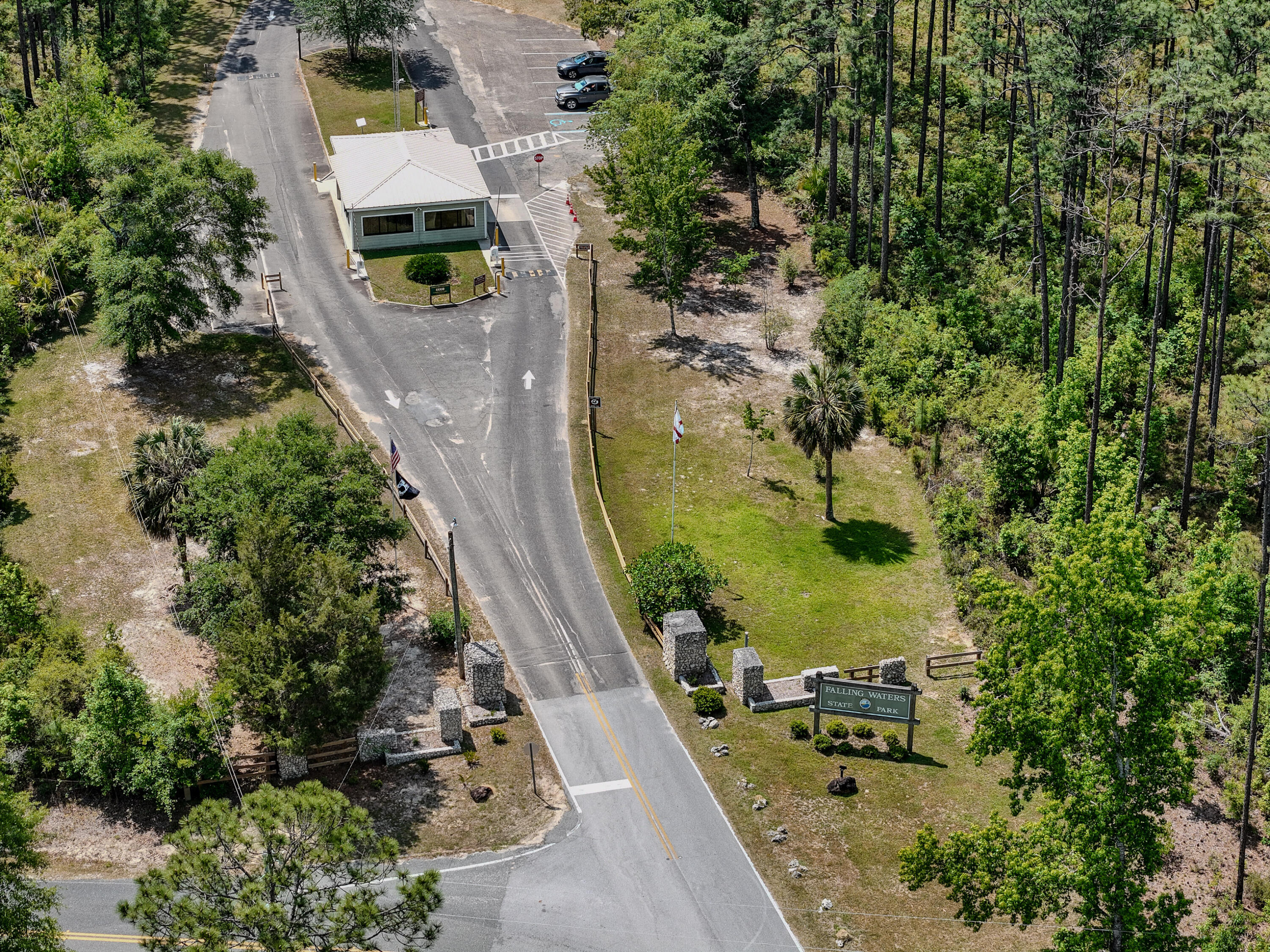 1186 Pine Forest Road