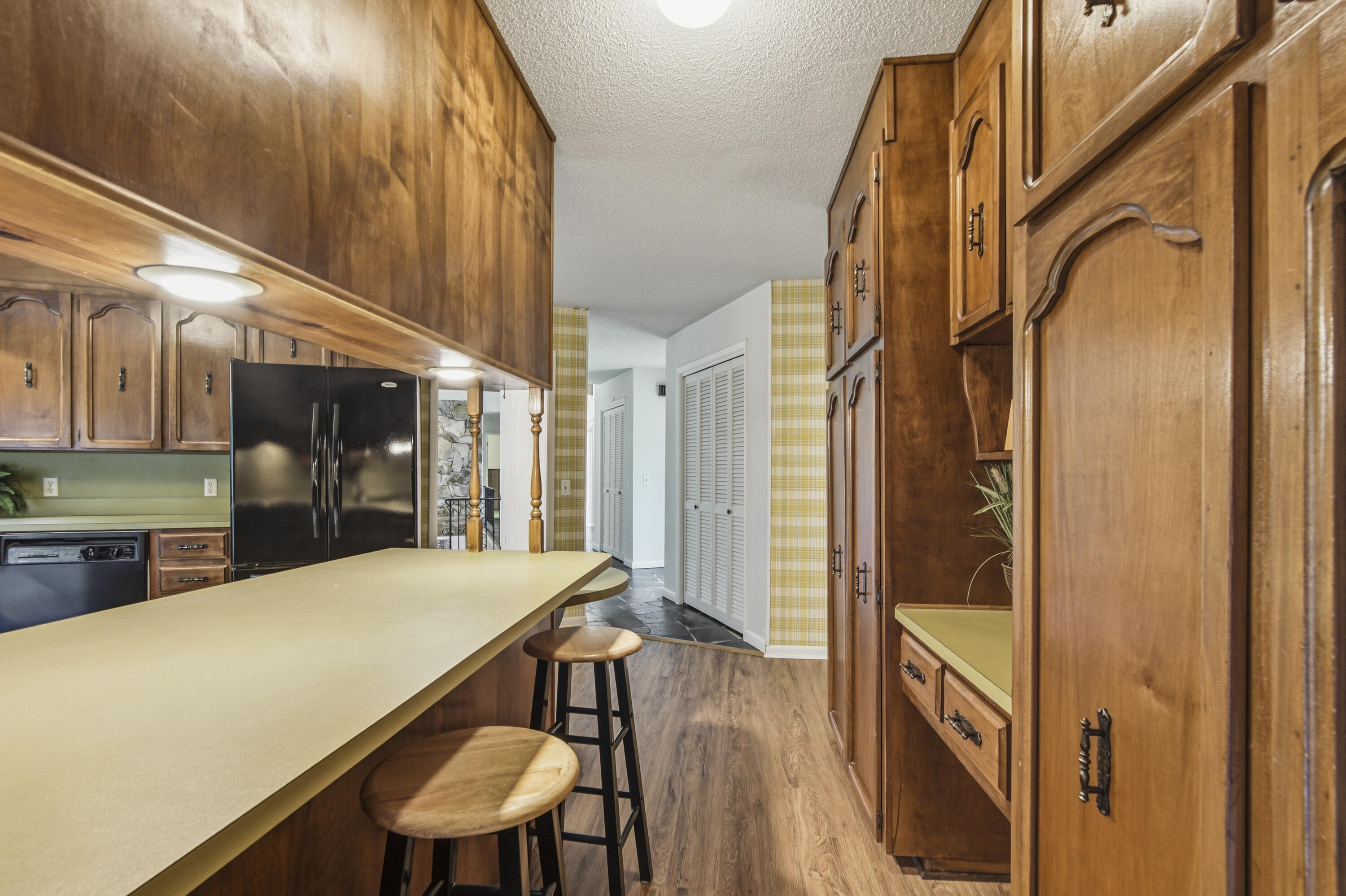 1186 Pine Forest Road