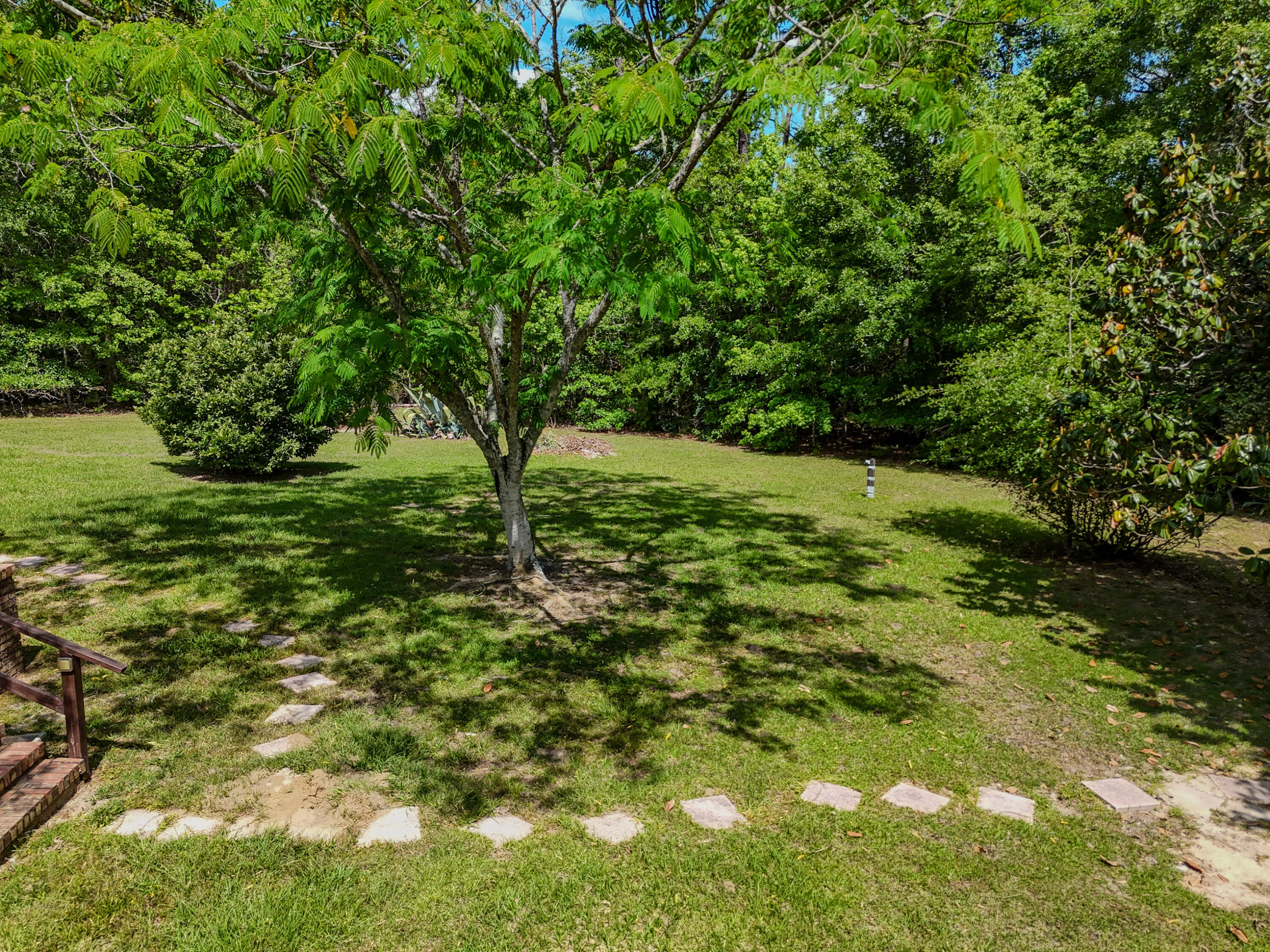 1186 Pine Forest Road