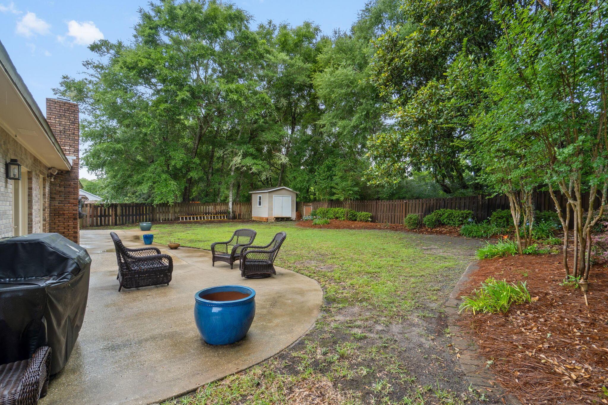 119 Oak Shores Drive