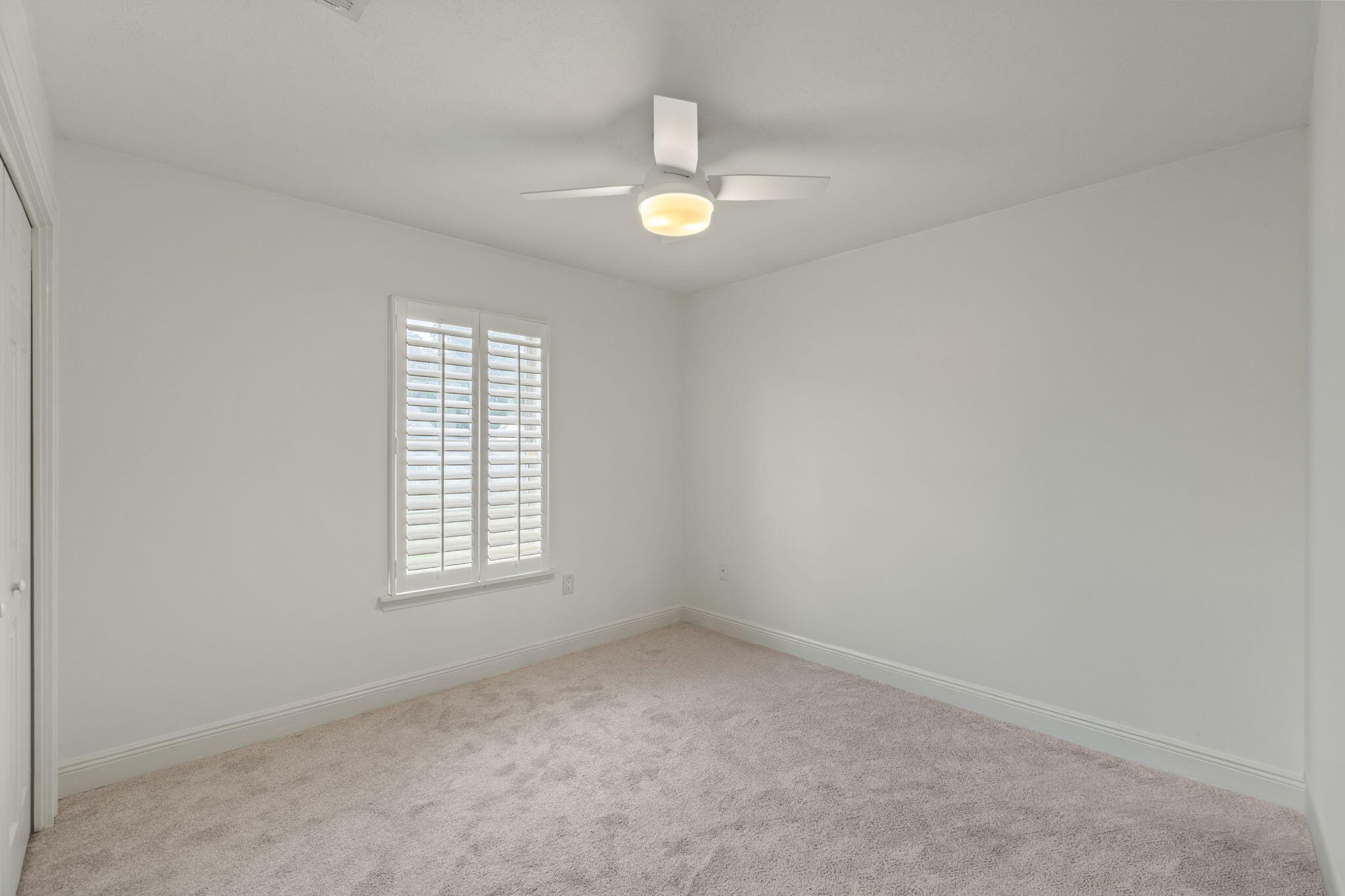 119 Oak Shores Drive
