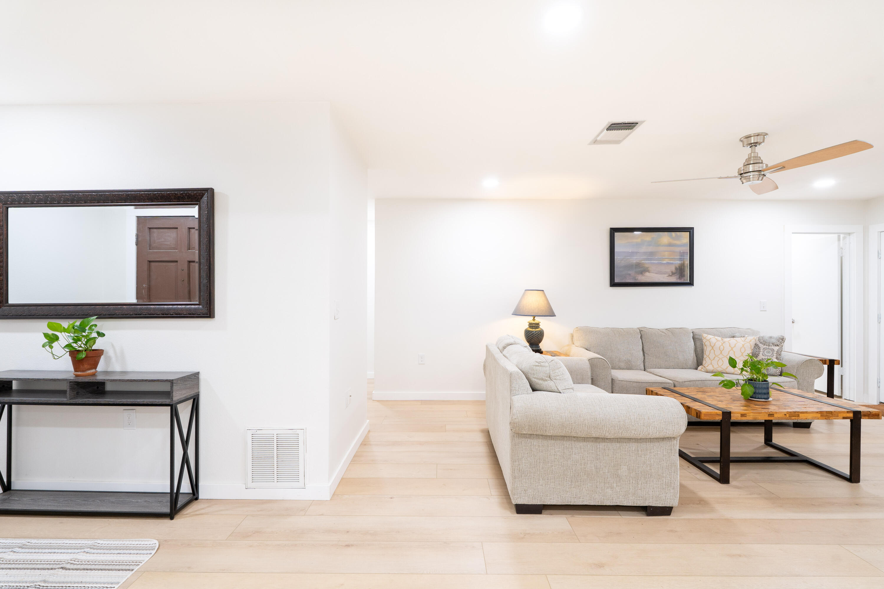 306 Biscayne Lane