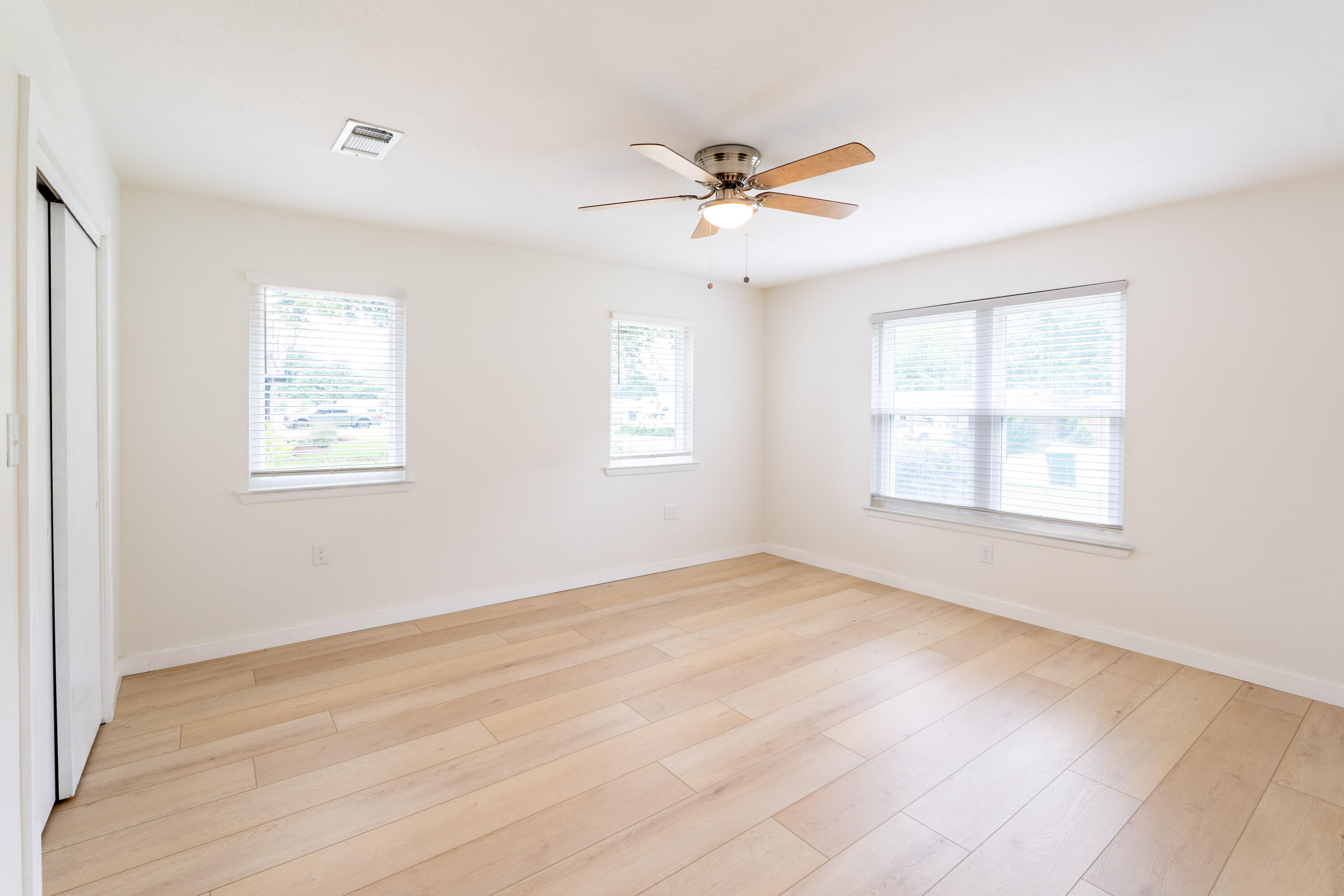 306 Biscayne Lane