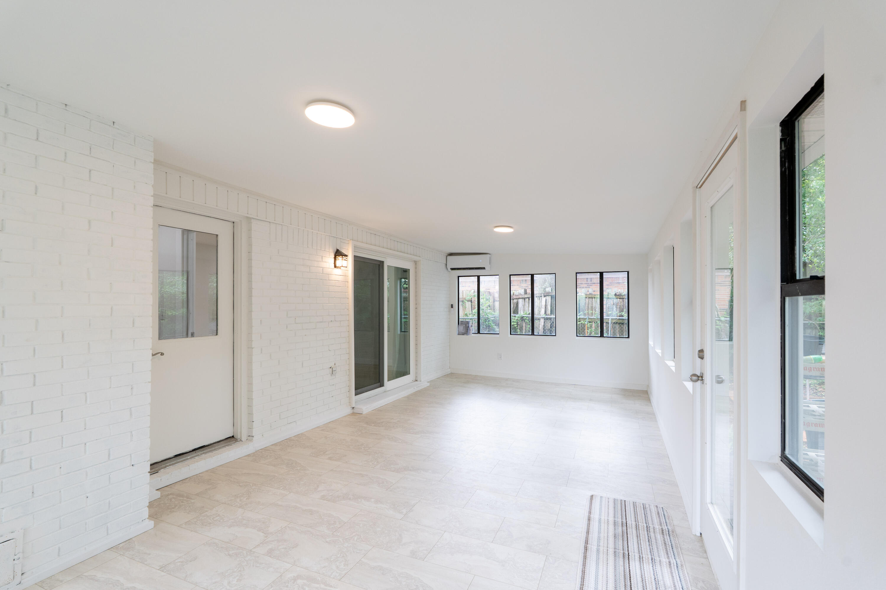 306 Biscayne Lane