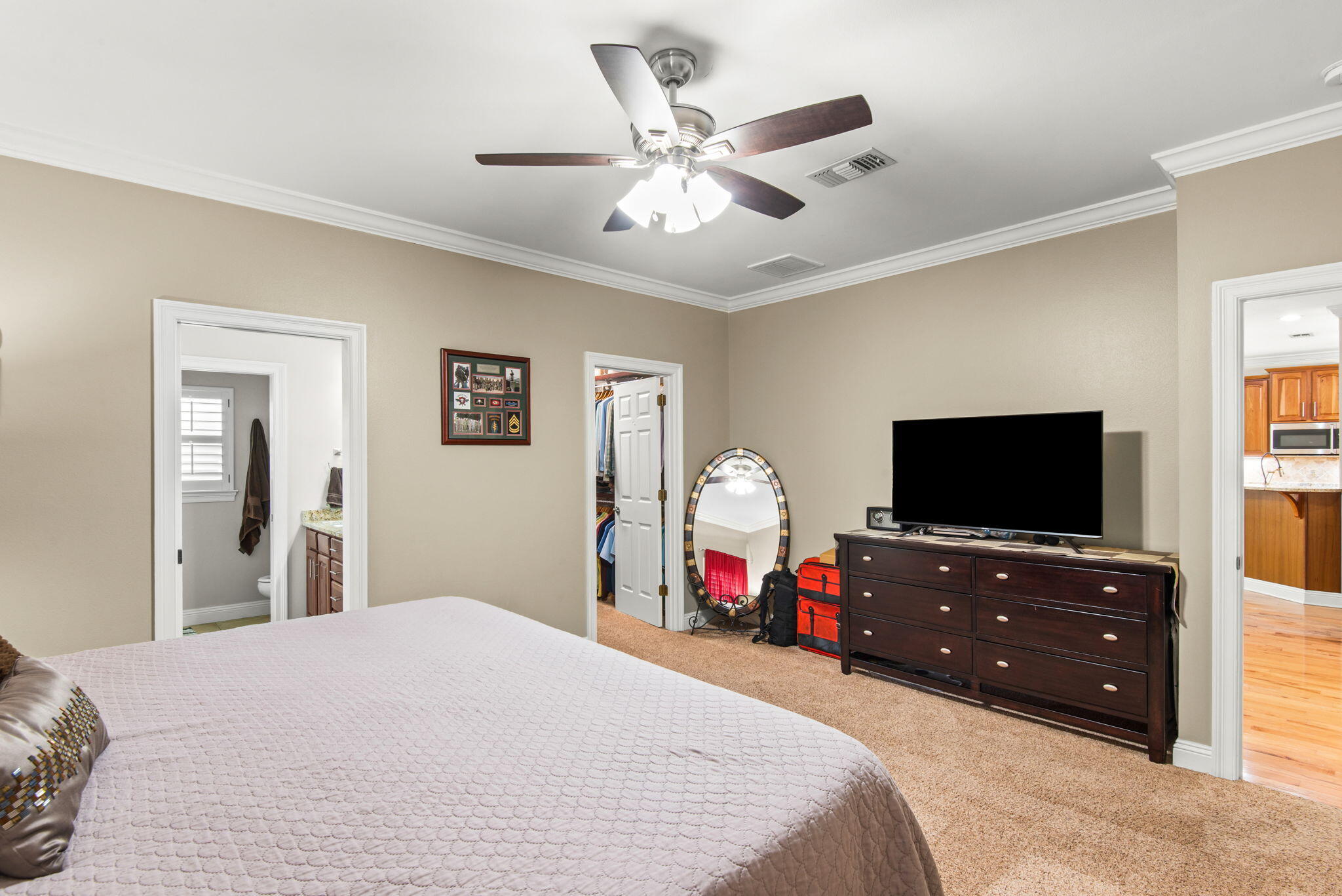4350 Rhodes Cove
