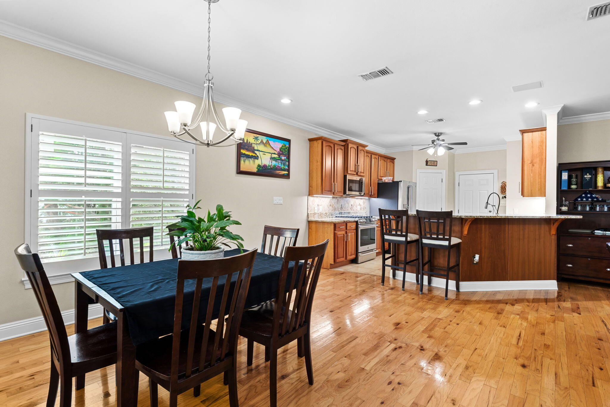 4350 Rhodes Cove