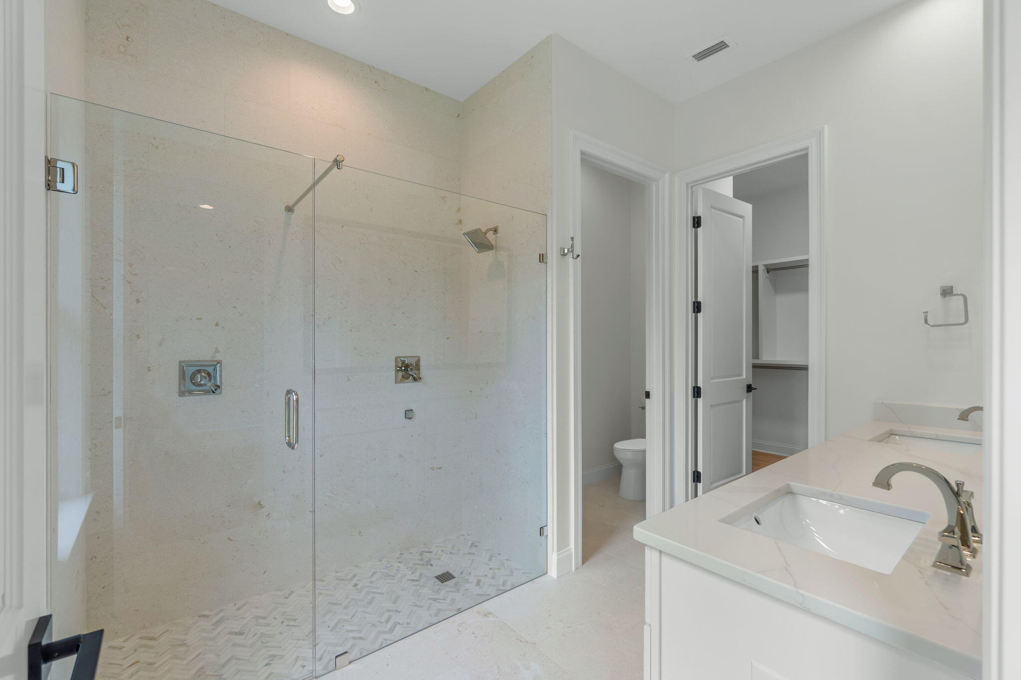 586 Tulip Tree Way