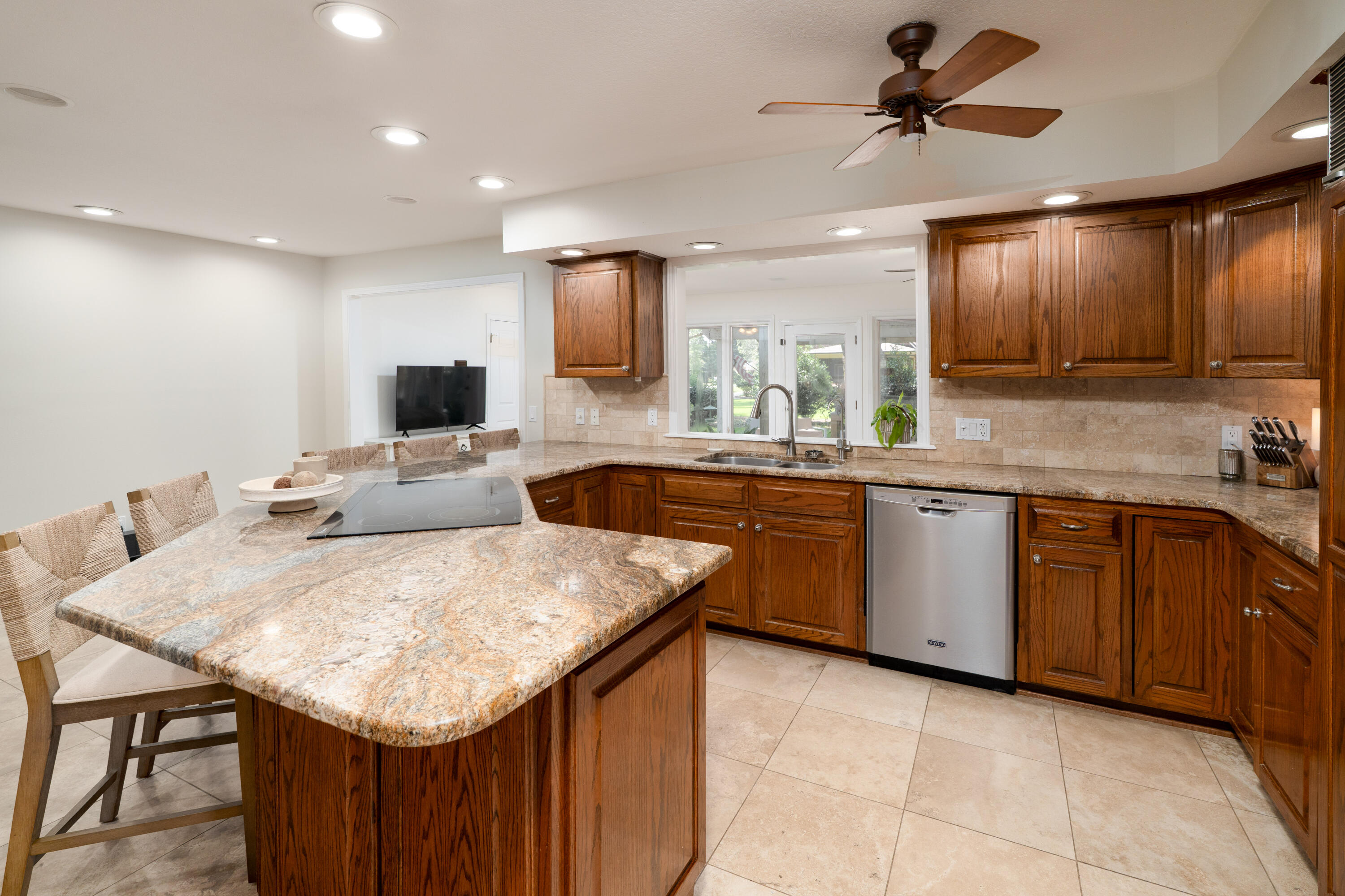 916 E Choctawhatchee Drive