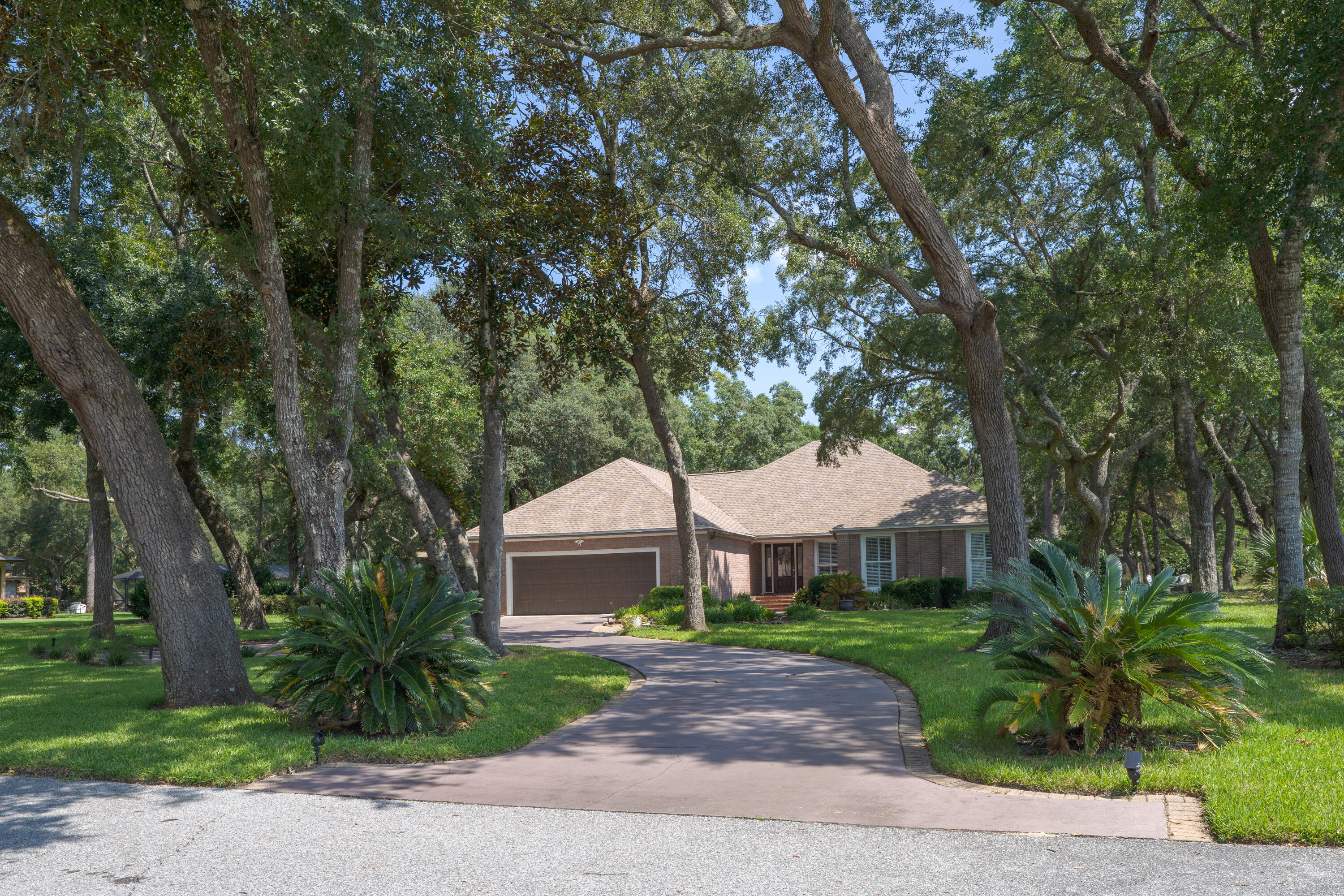 916 E Choctawhatchee Drive