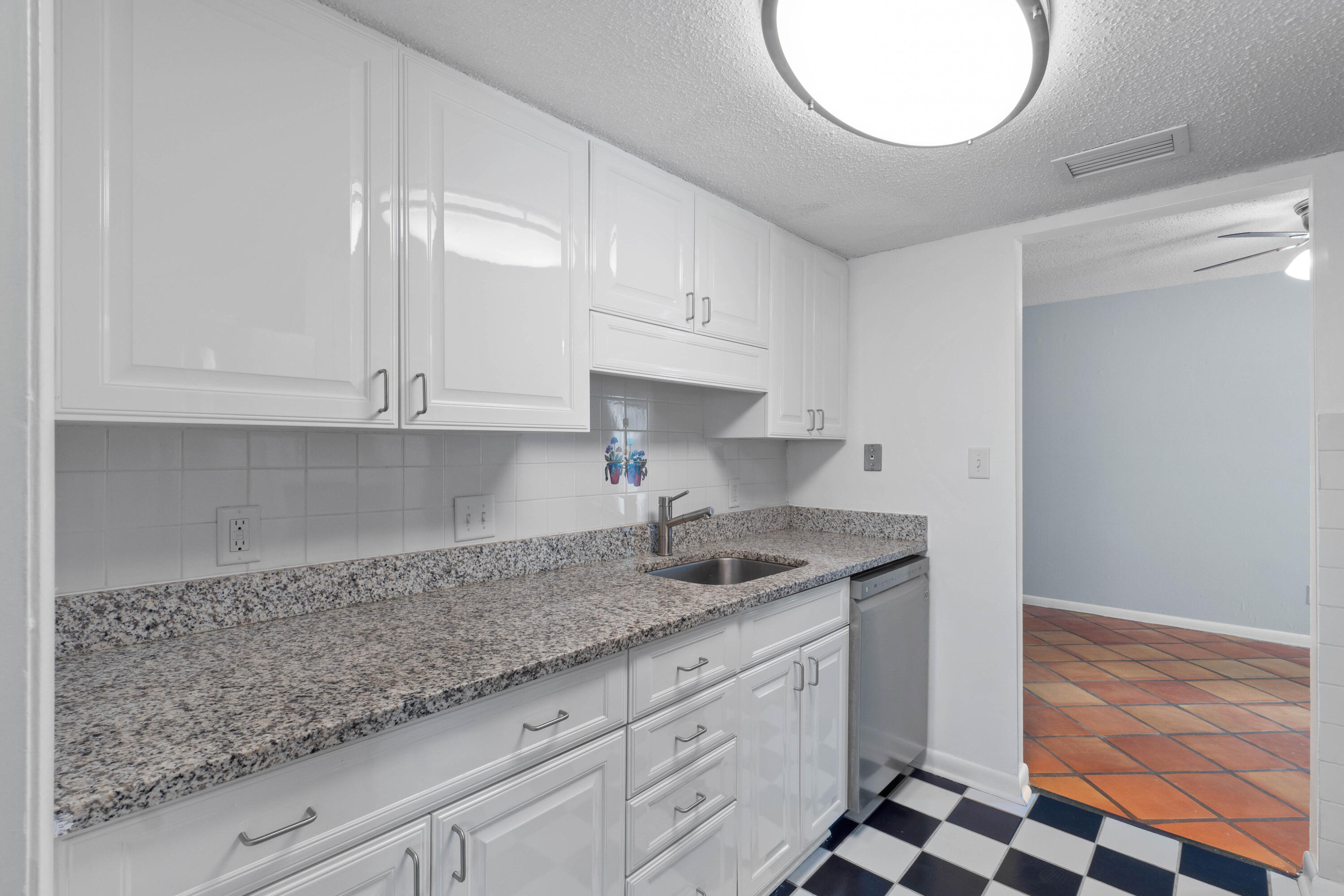 4 SW Miracle Strip Parkway, 23