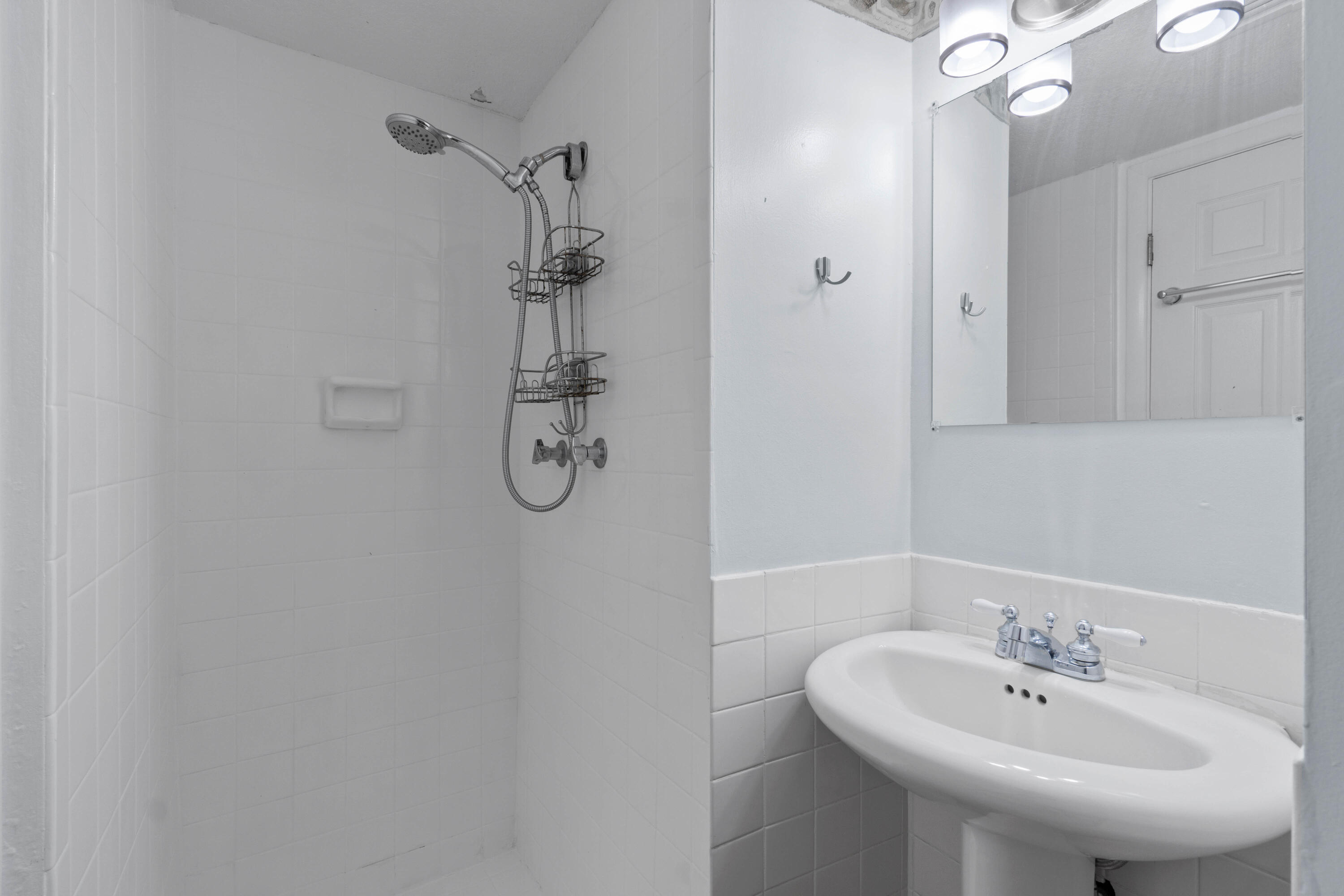 4 SW Miracle Strip Parkway, 23