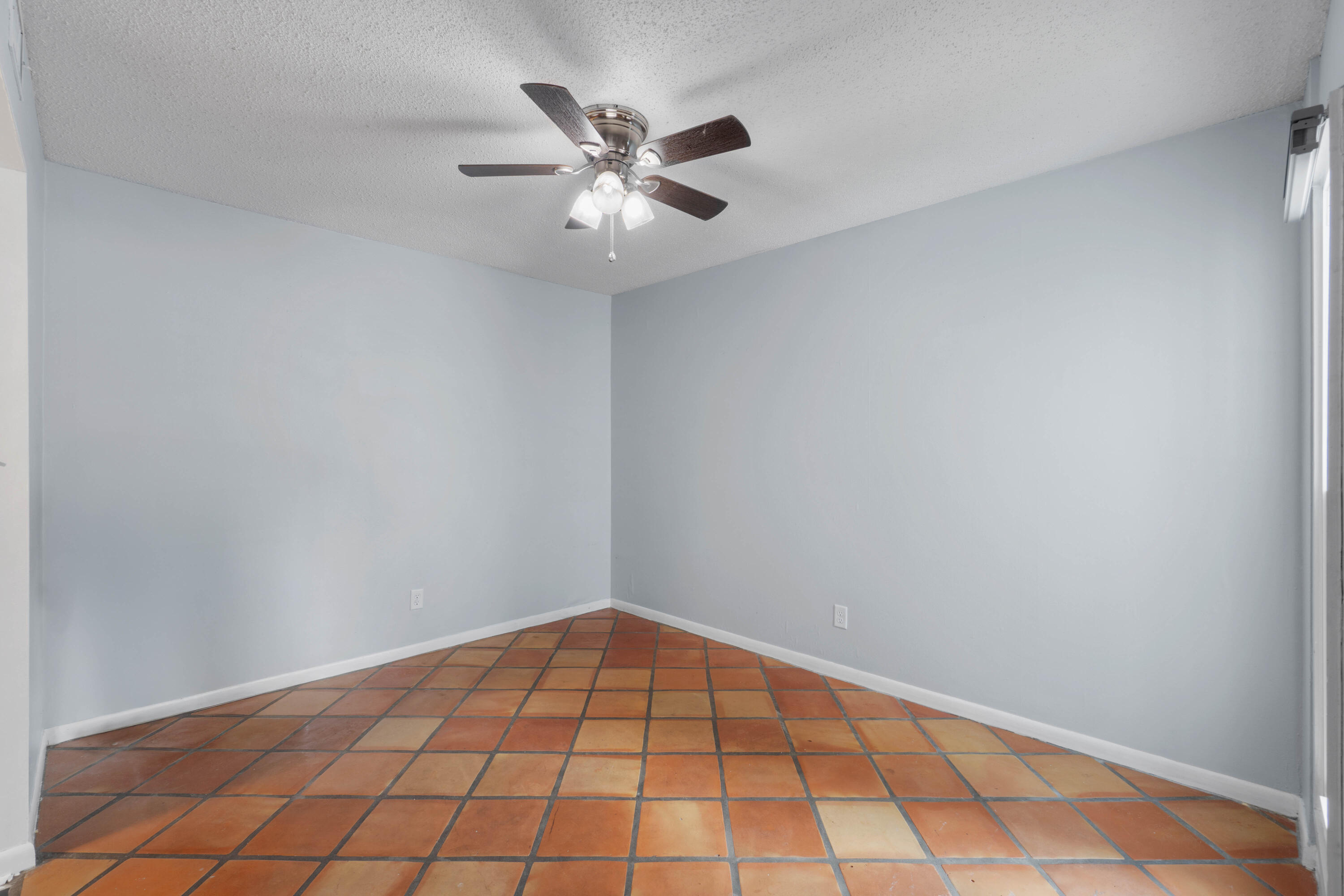 4 SW Miracle Strip Parkway, 23