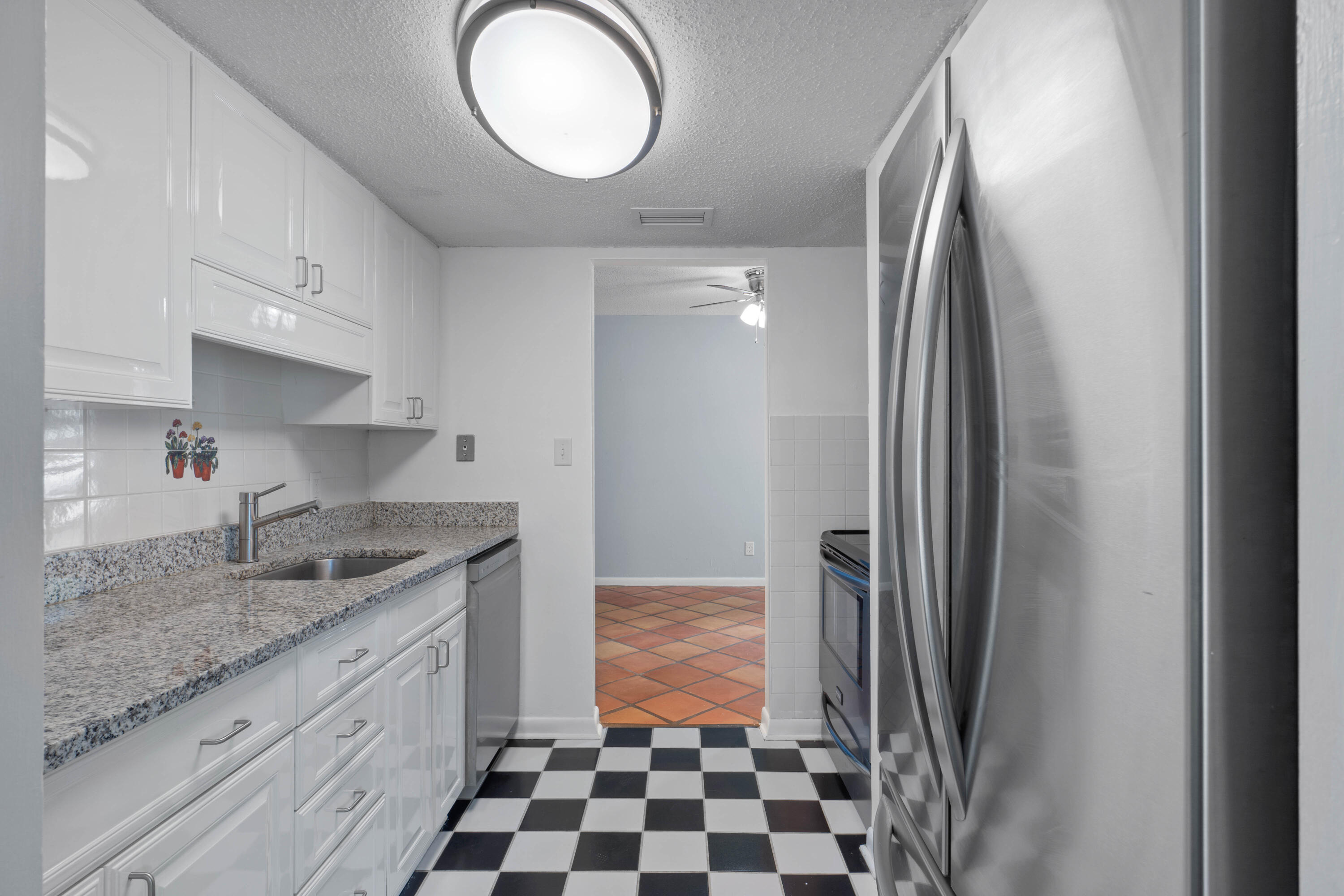 4 SW Miracle Strip Parkway, 23
