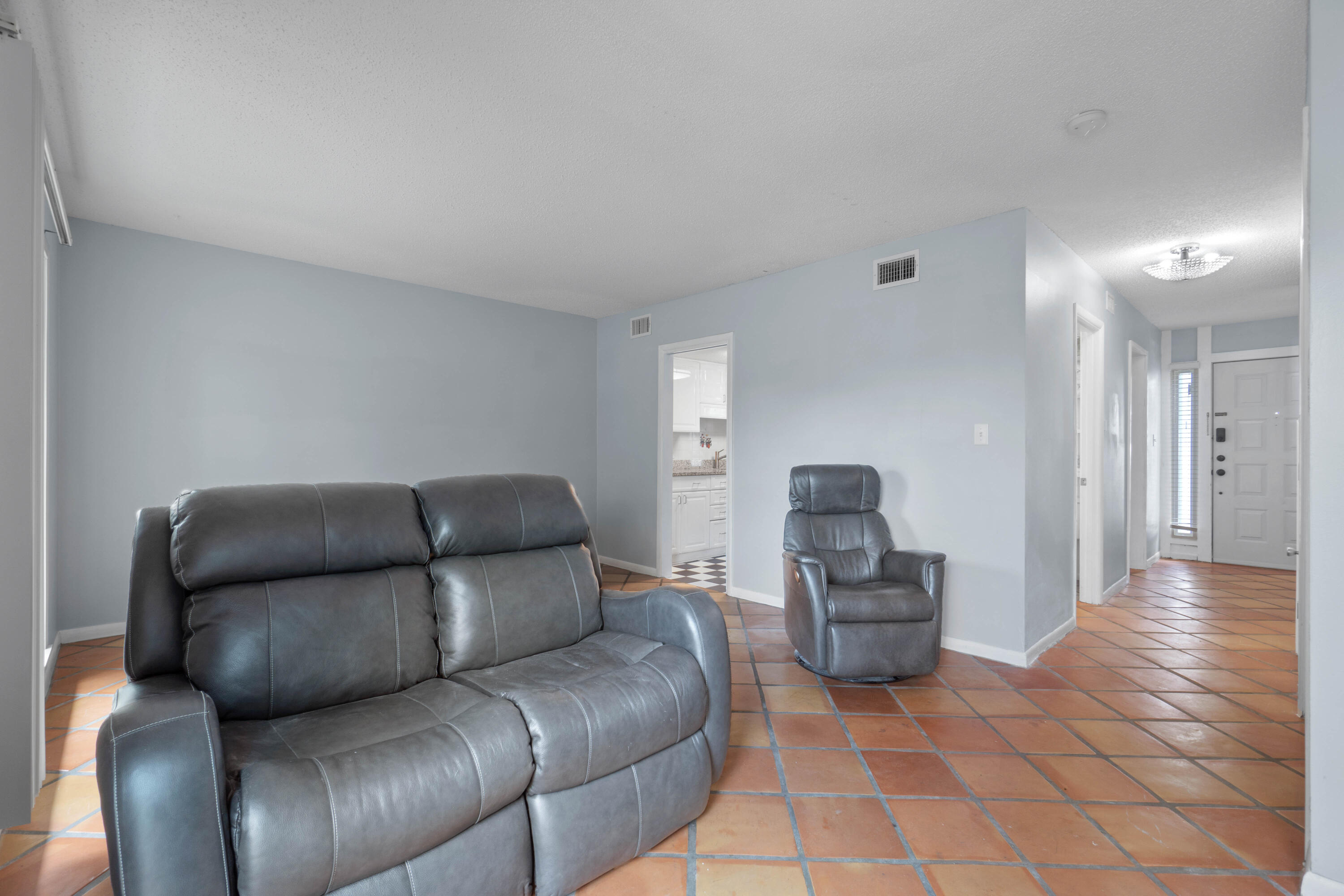 4 SW Miracle Strip Parkway, 23
