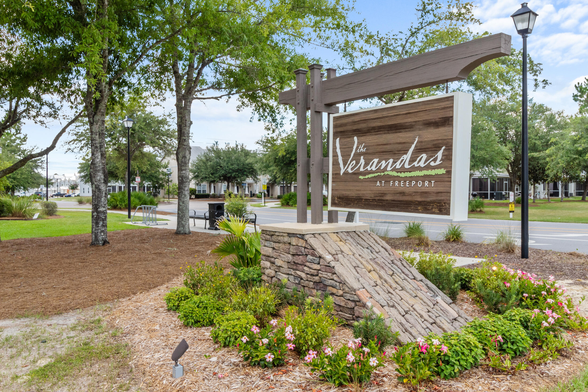 280 Date Palm Lane