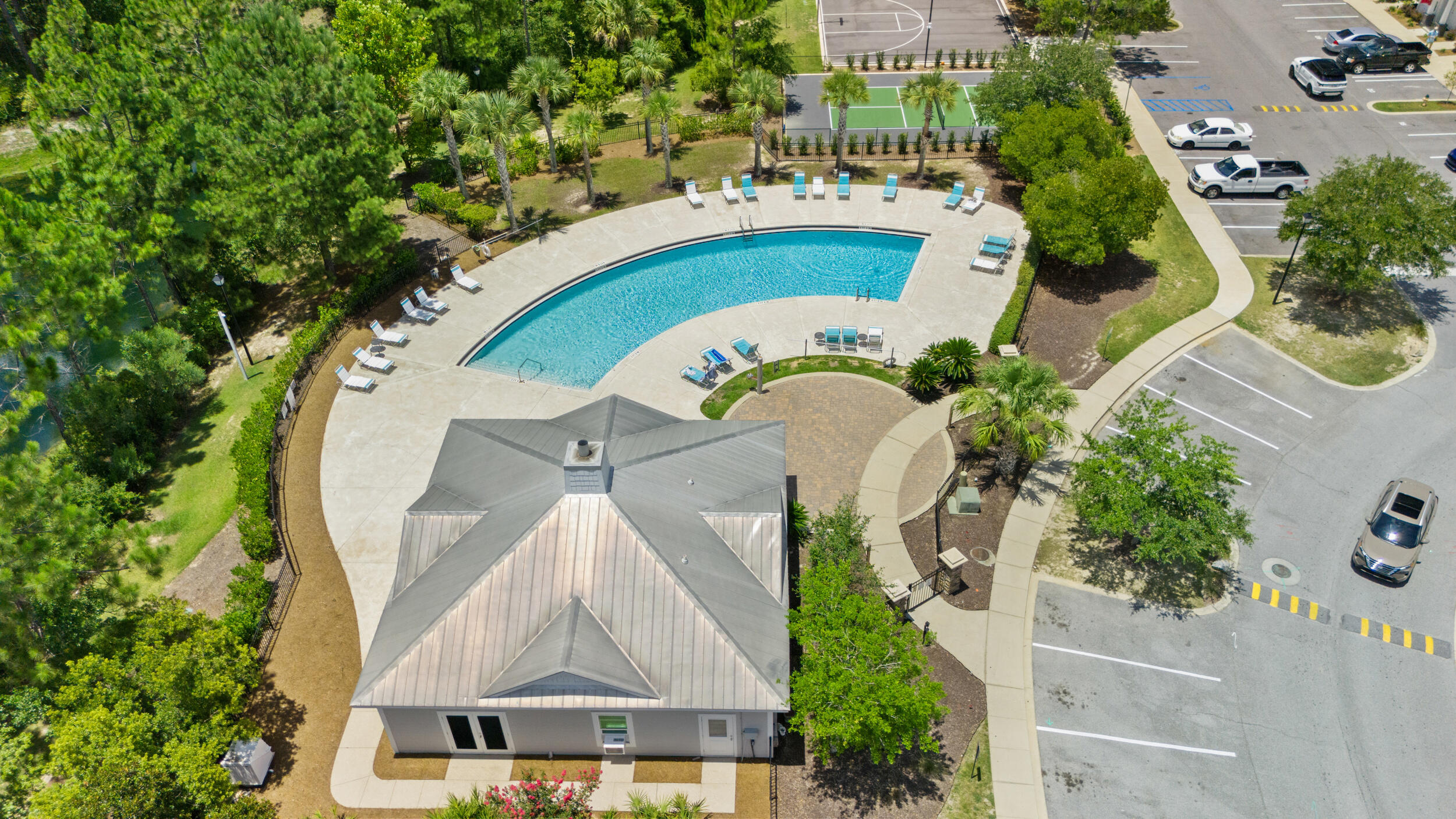 280 Date Palm Lane