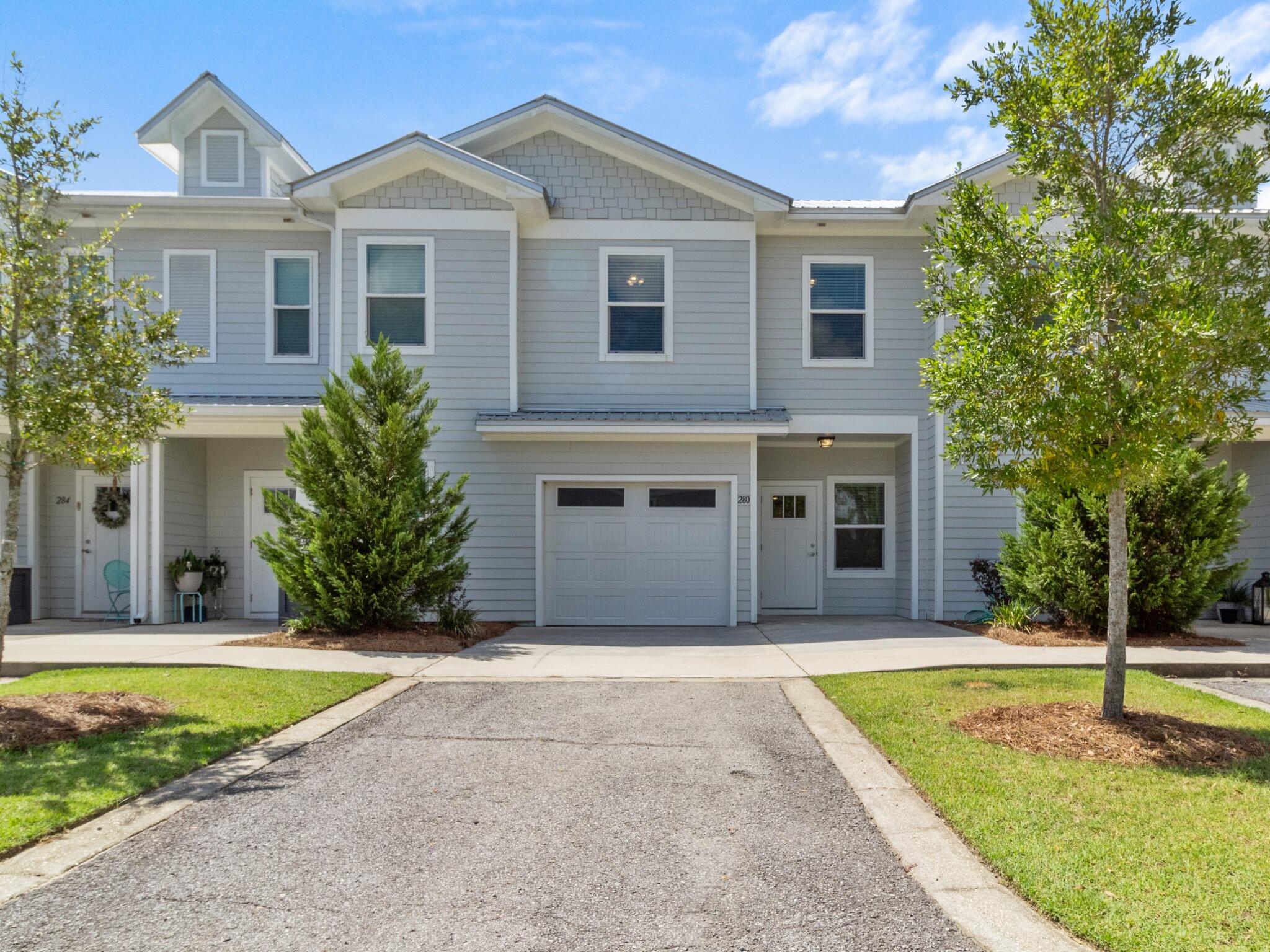 280 Date Palm Lane
