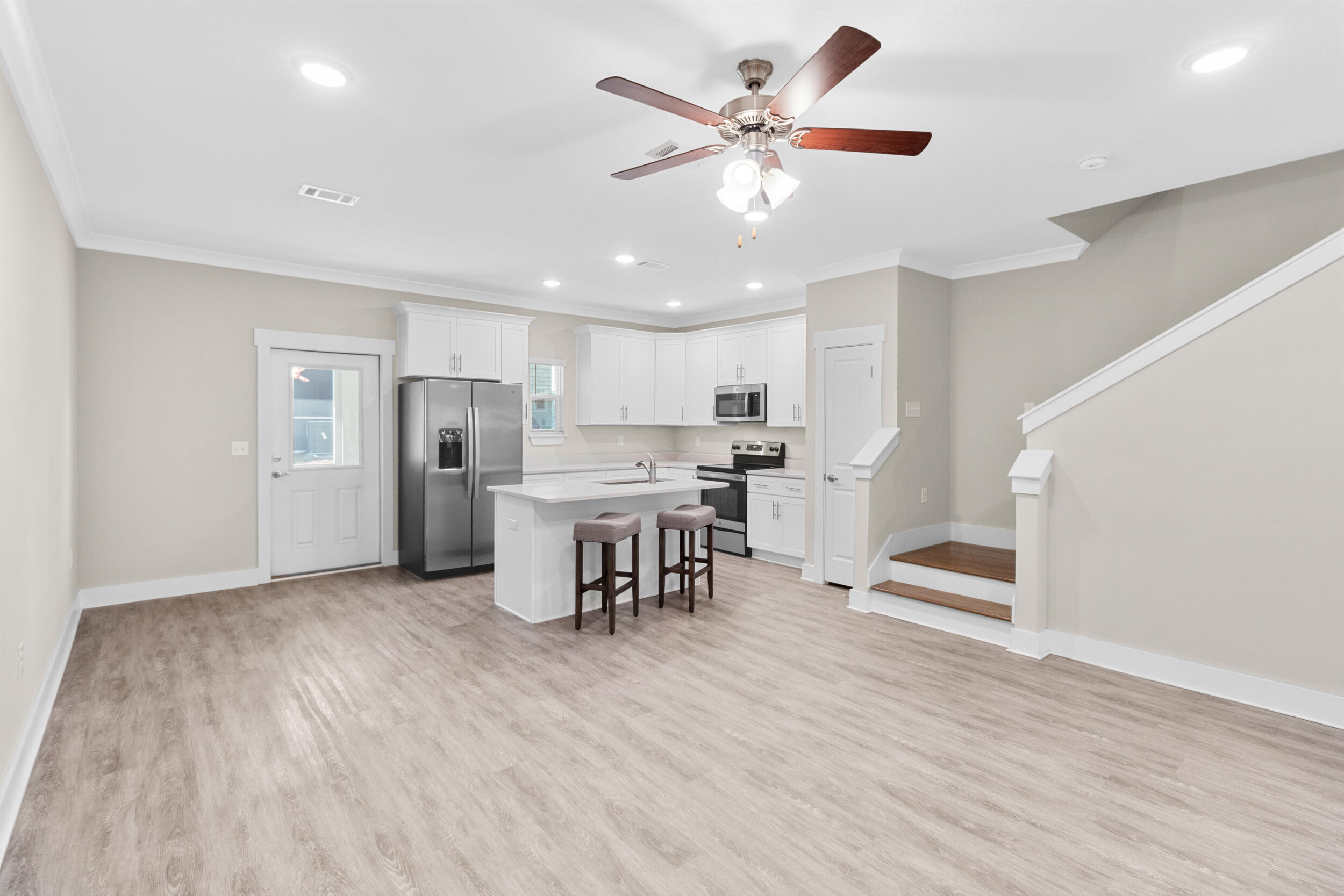 280 Date Palm Lane