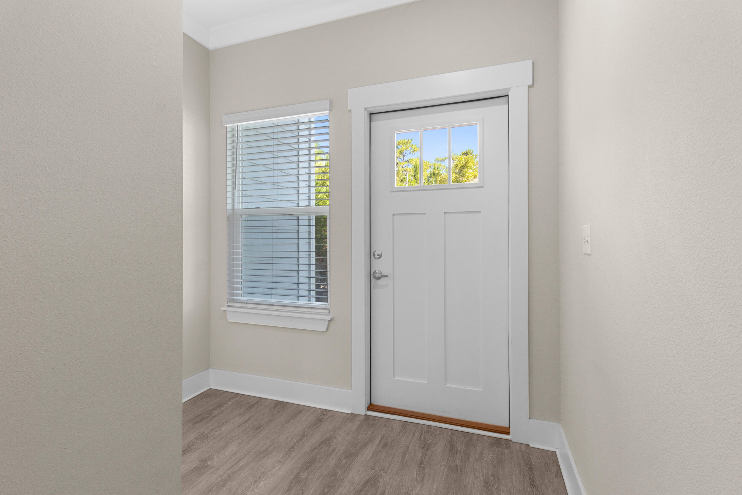 280 Date Palm Lane