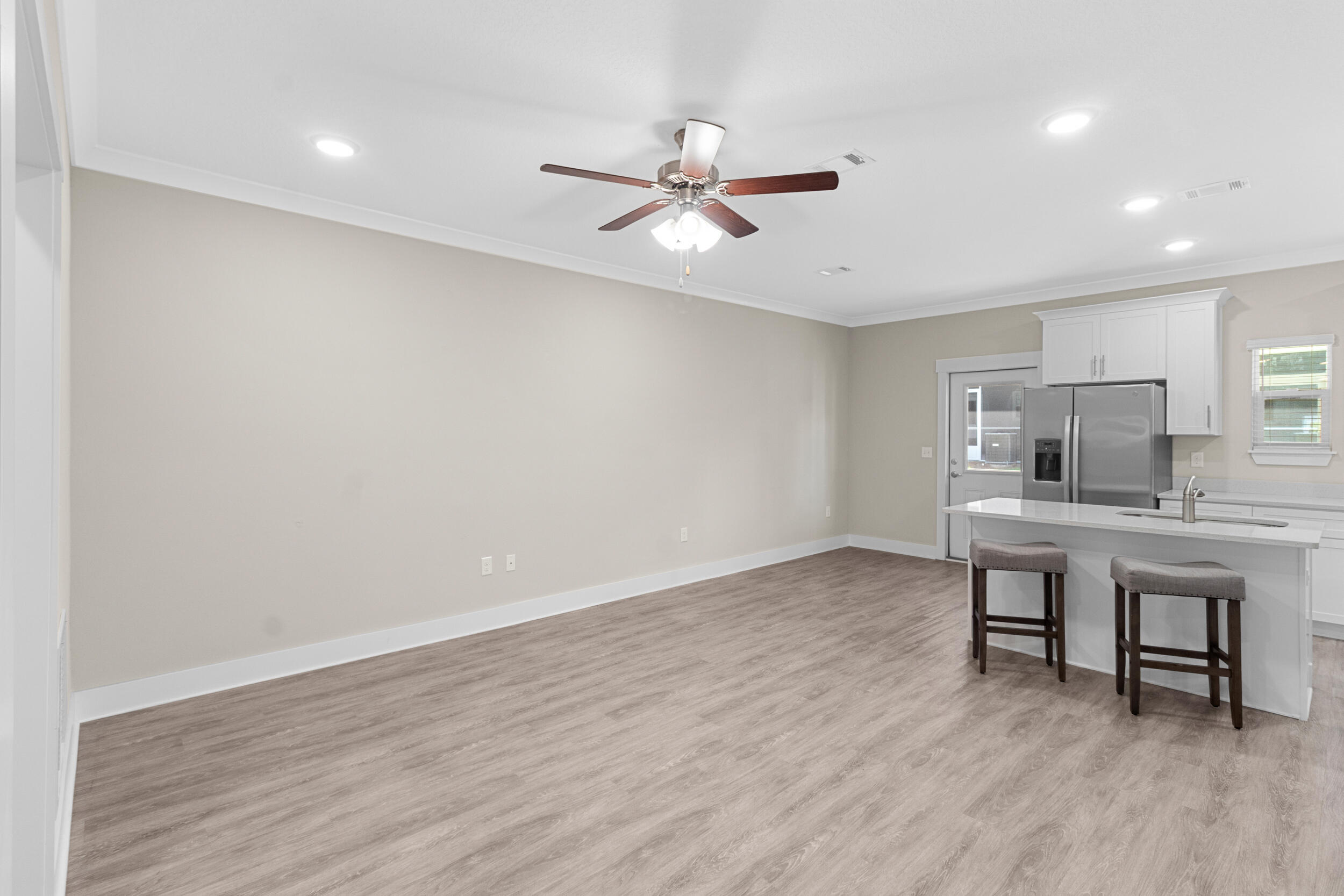 280 Date Palm Lane