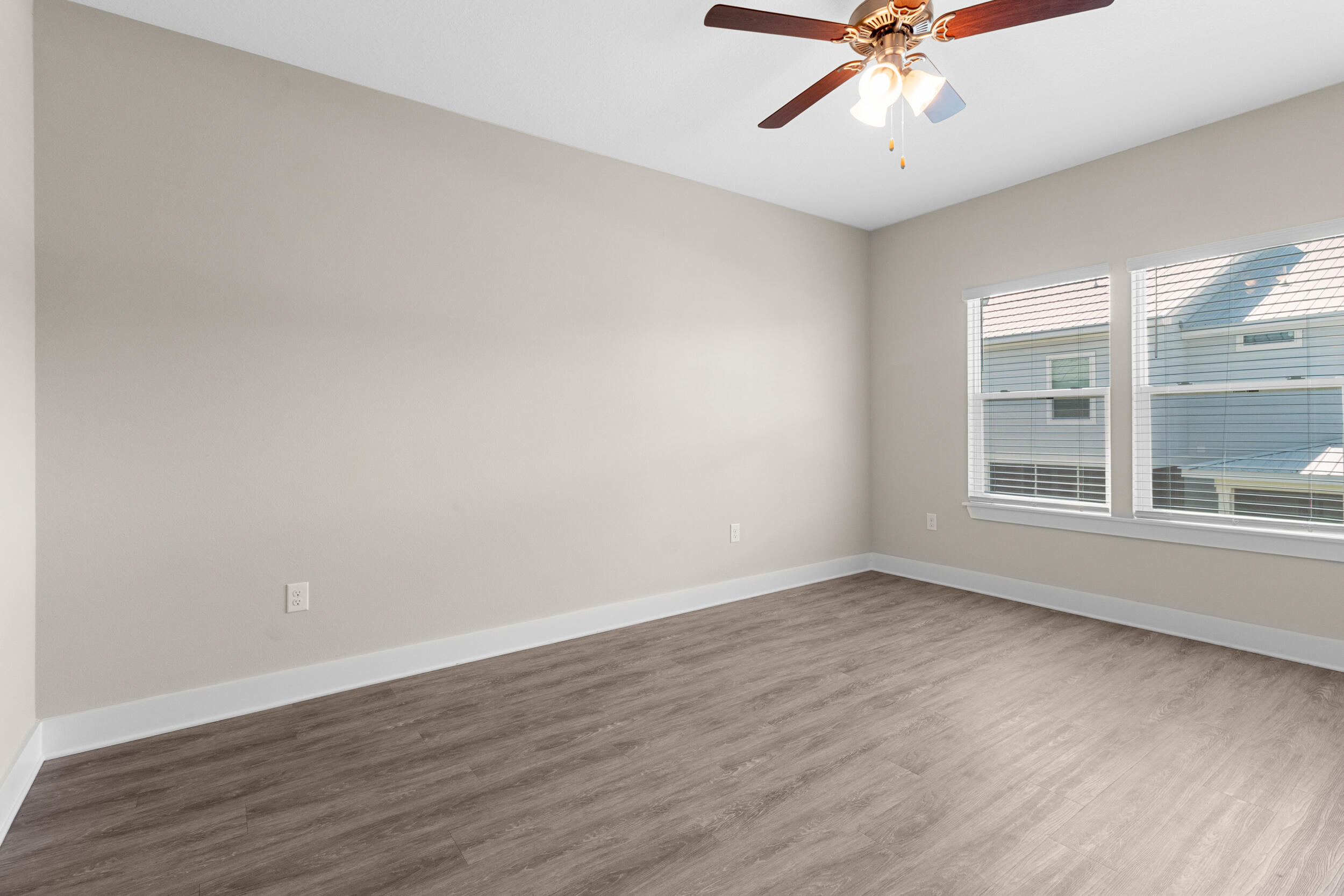 280 Date Palm Lane