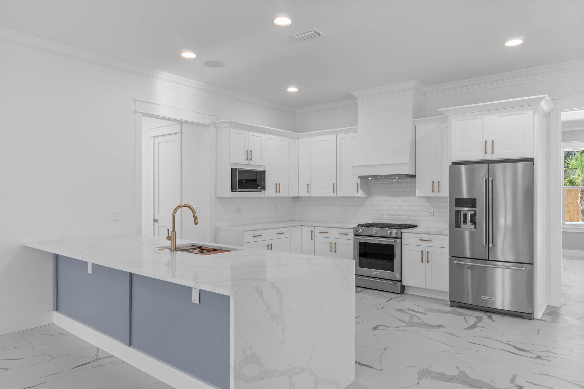 225 Clareon Drive