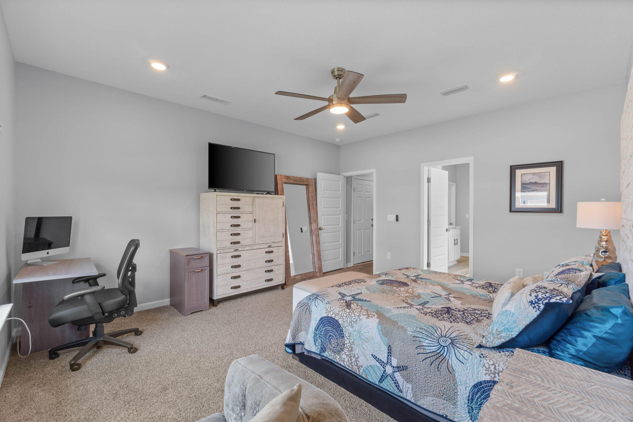 38 Silverthorn Street