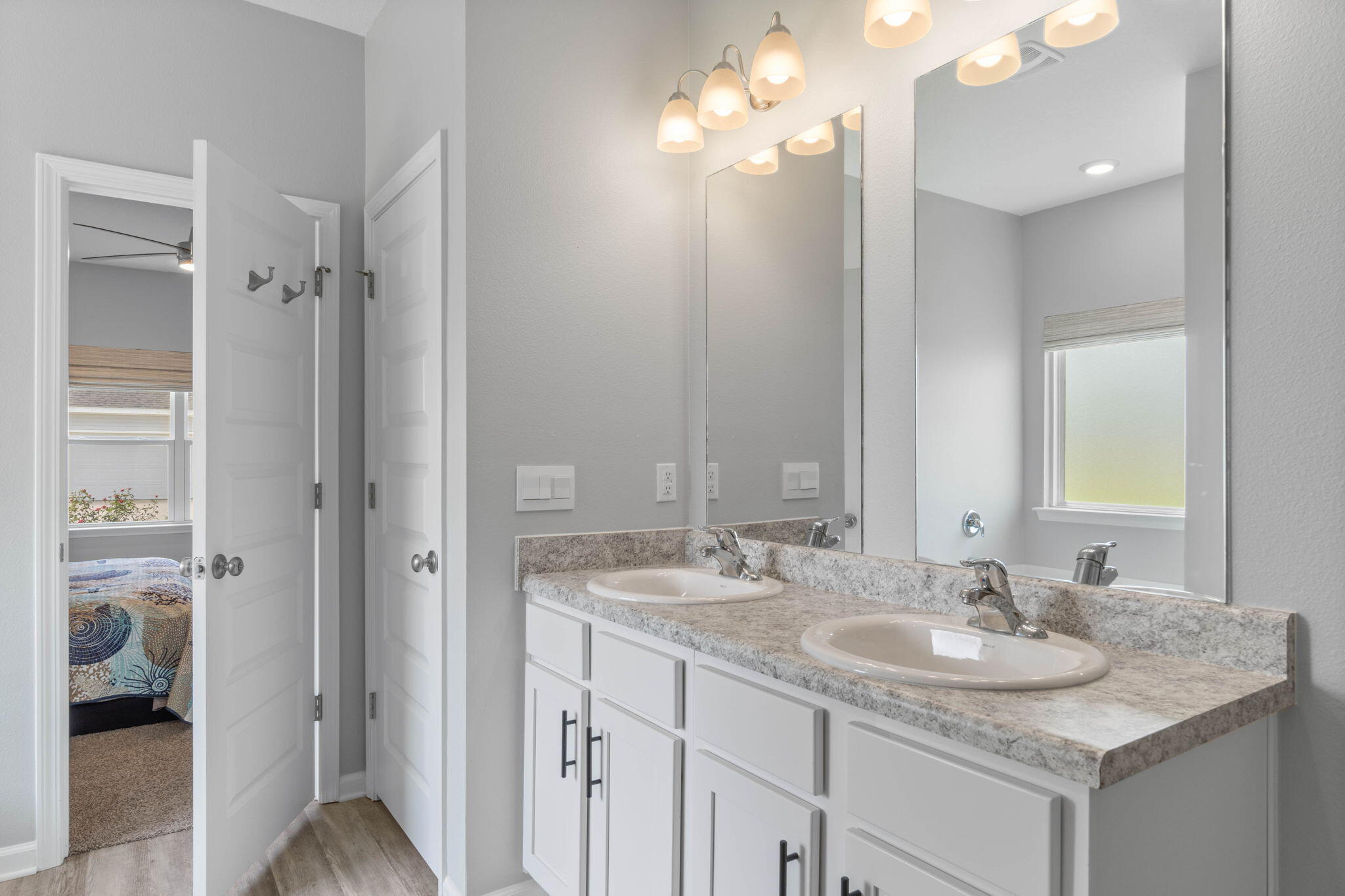 38 Silverthorn Street