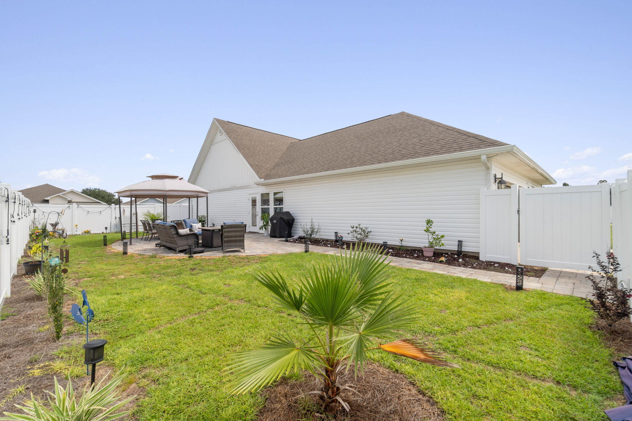 38 Silverthorn Street