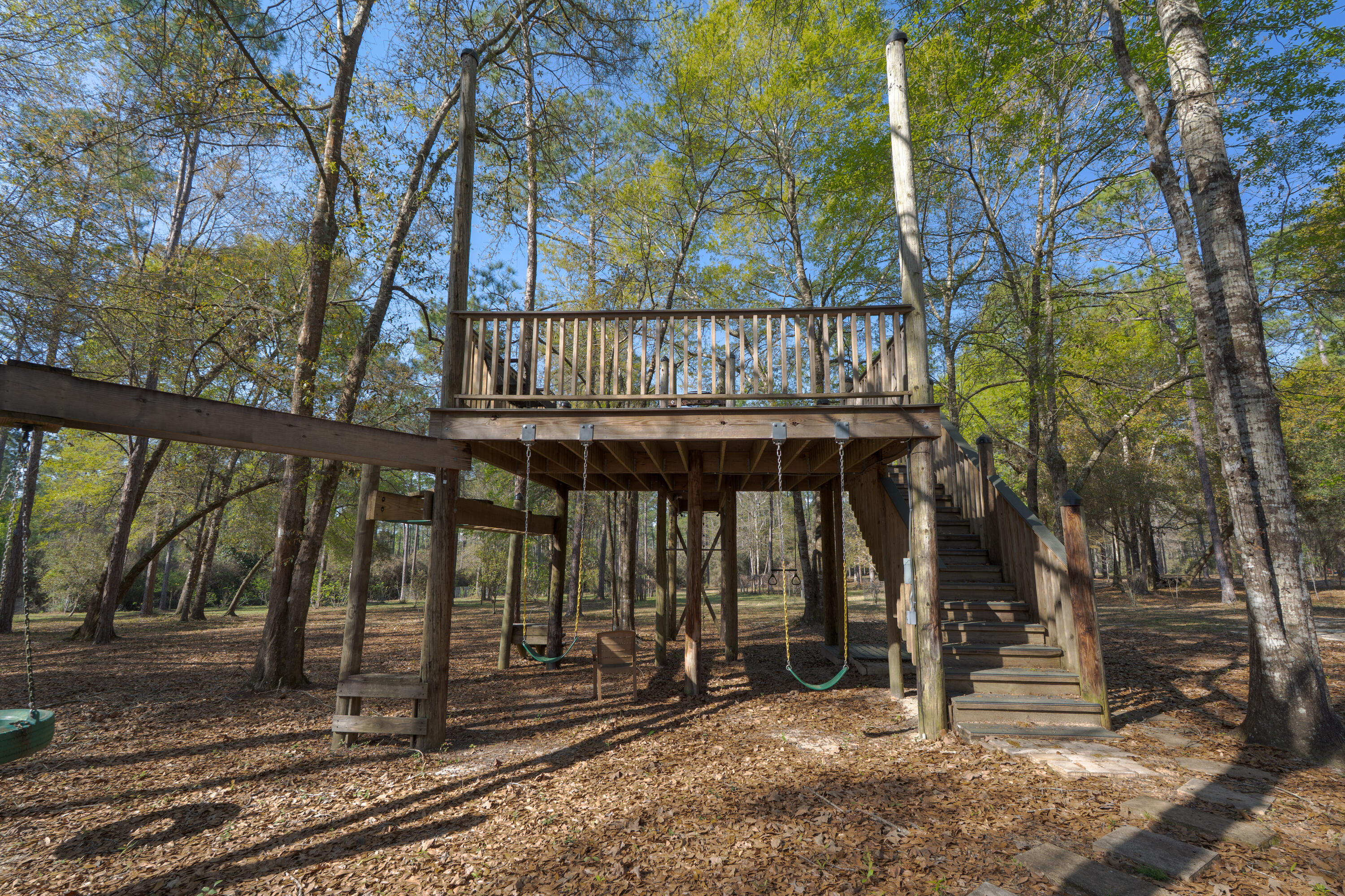 1482 N Planters Drive