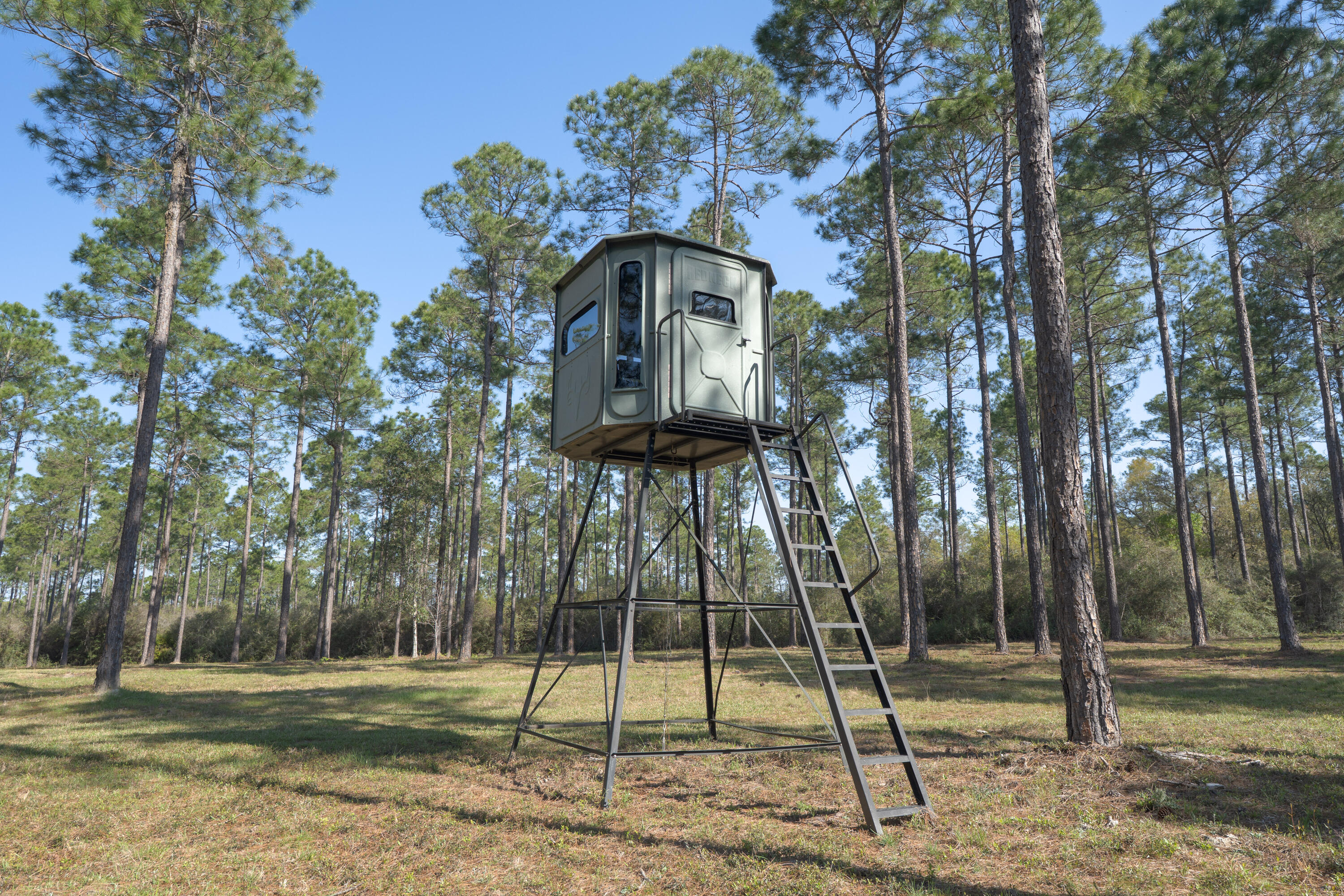 1482 N Planters Drive