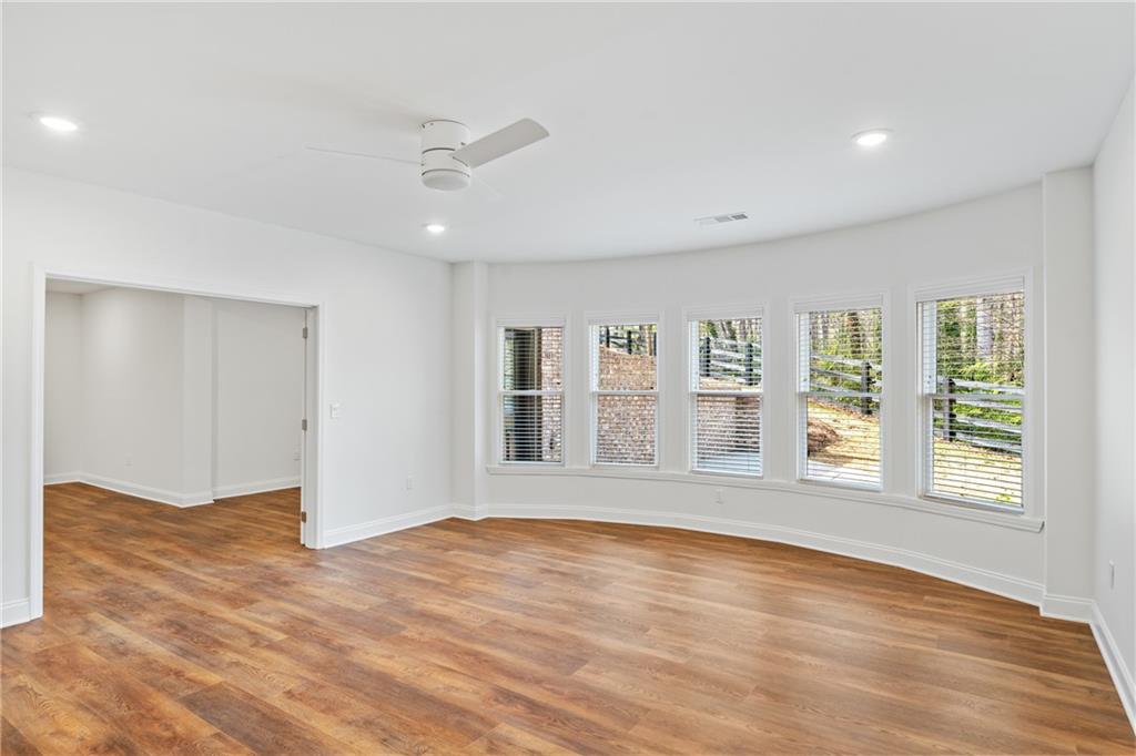 270 #2 Cumming Street