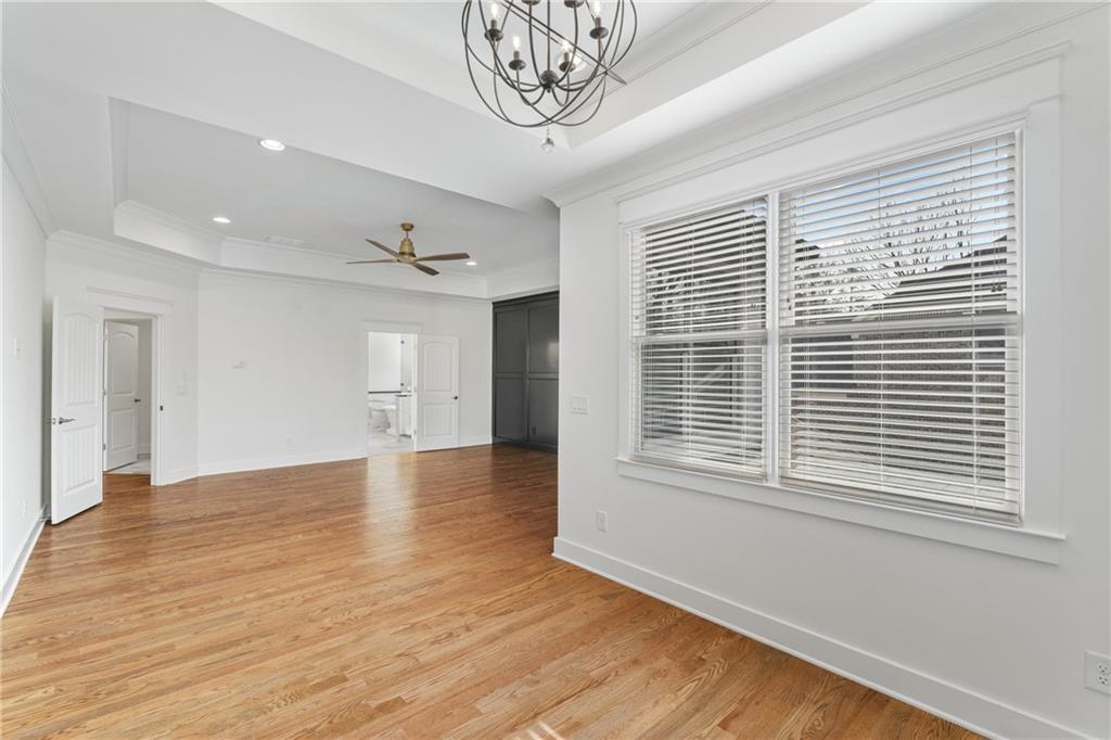 270 #2 Cumming Street