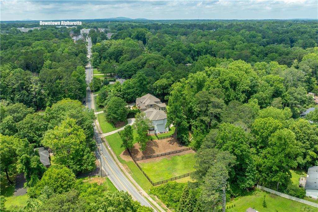 270 #2 Cumming Street