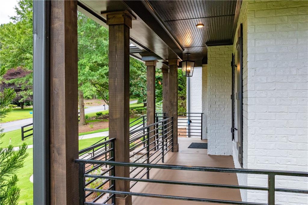 270 #2 Cumming Street