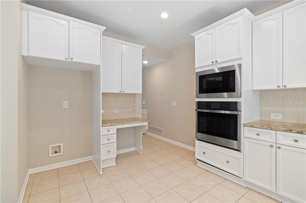 4865 Cheltenham Place