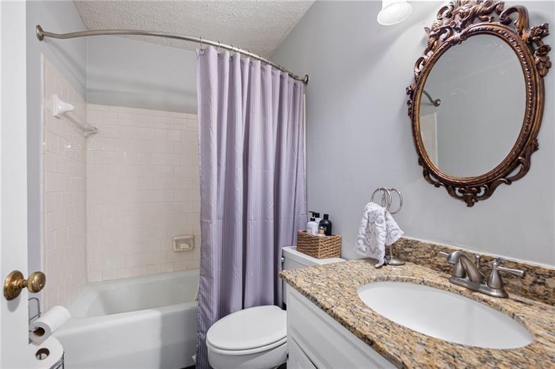 3275 BOB COX Road NW