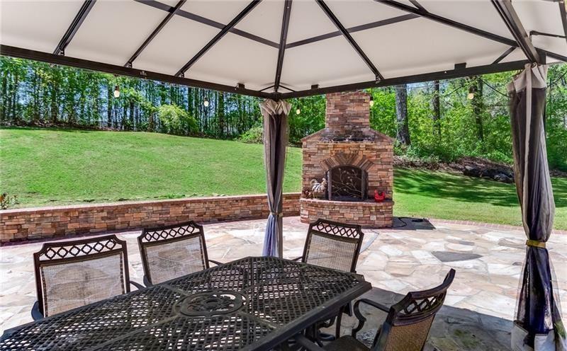 3275 BOB COX Road NW