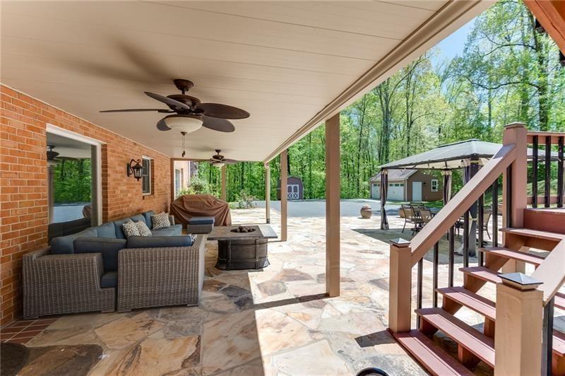 3275 BOB COX Road NW