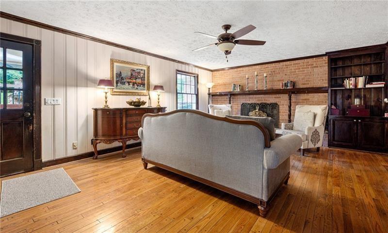 3275 BOB COX Road NW