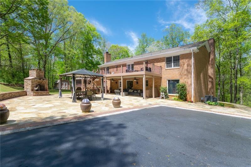 3275 BOB COX Road NW