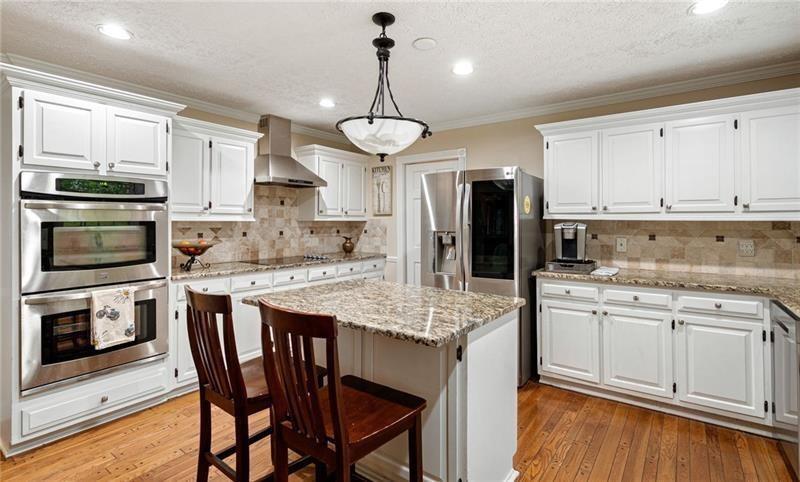 3275 BOB COX Road NW