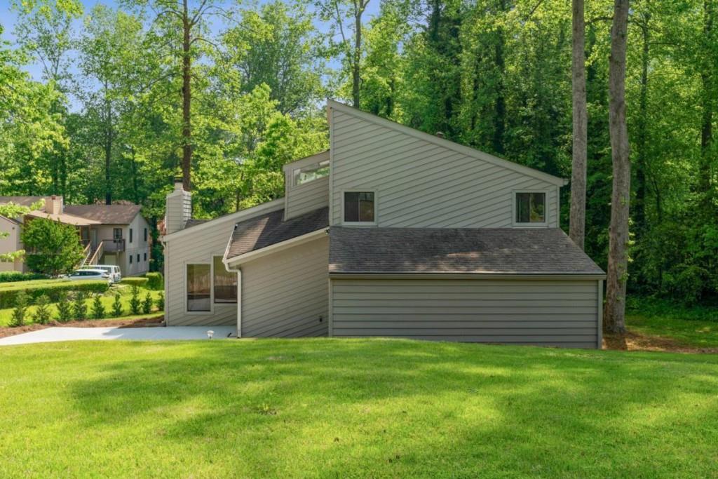 2934 Wendover Street