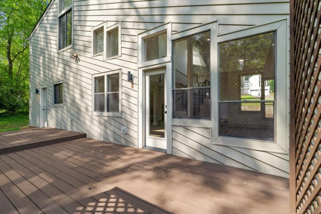 2934 Wendover Street